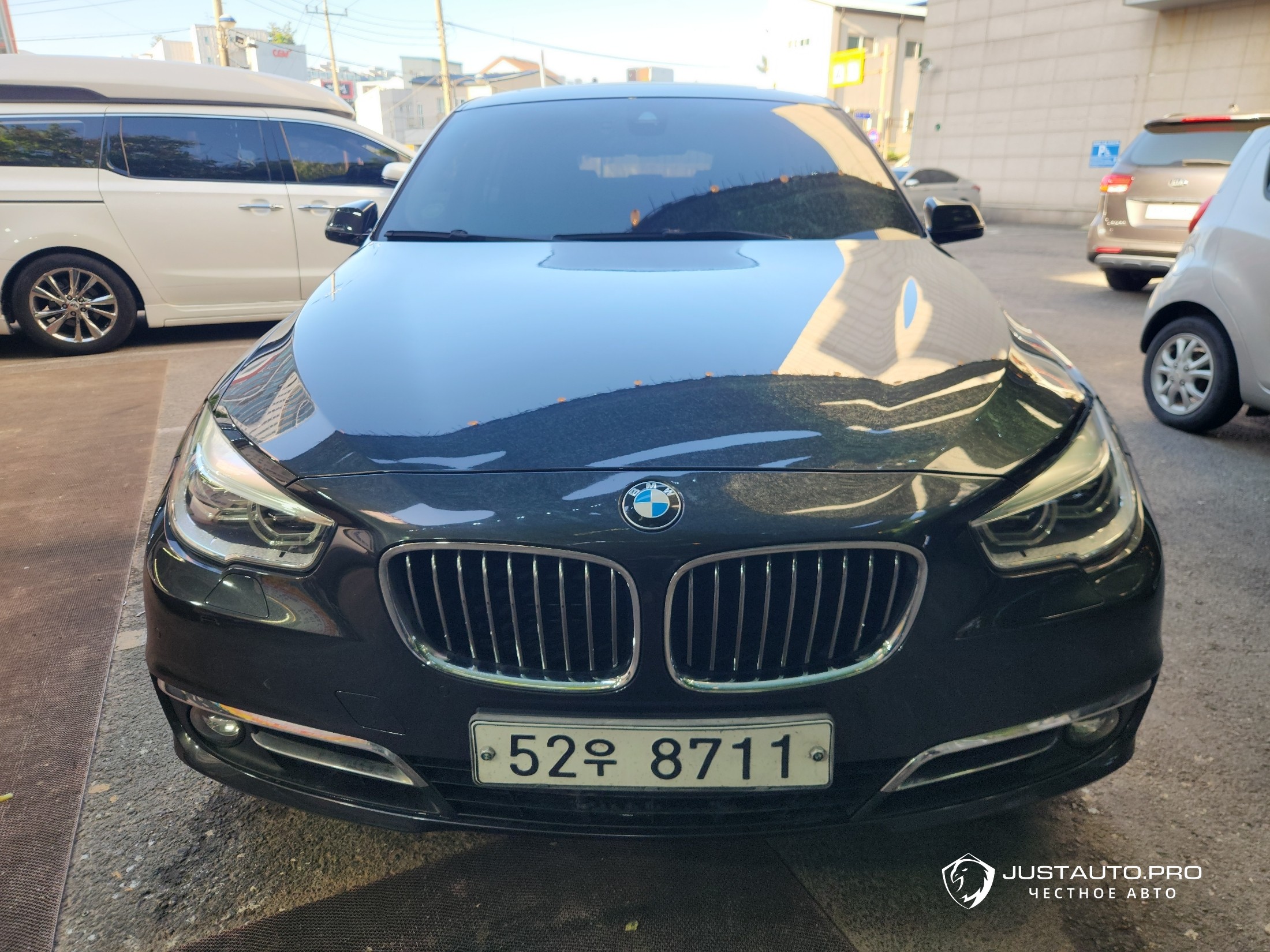 Автомобиль BMW Gran Turismo