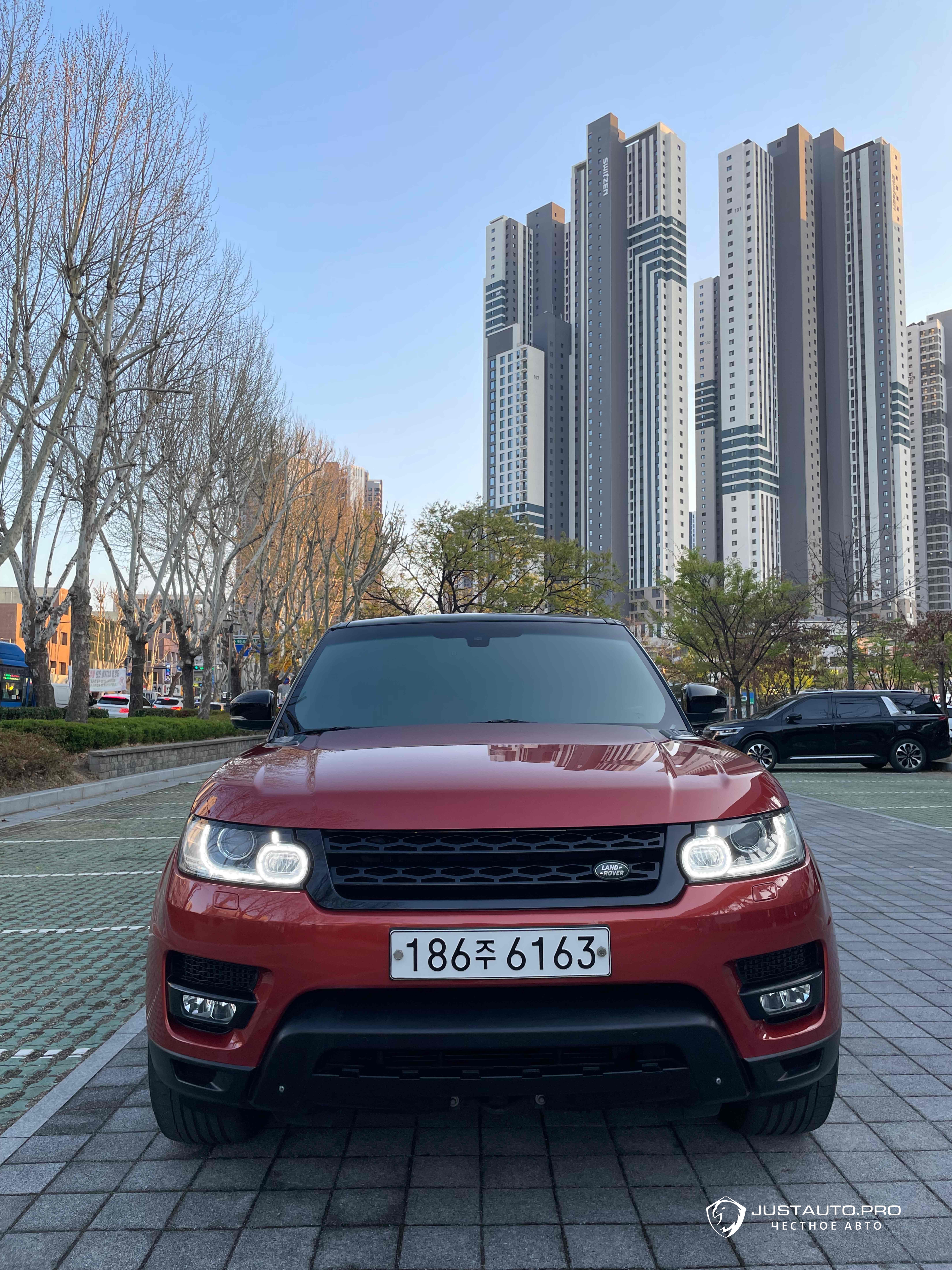 Автомобиль Land Rover Range Rover Sport