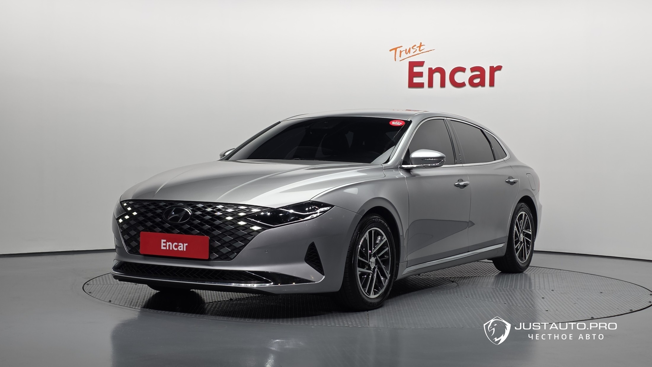 Автомобиль Hyundai Grandeur