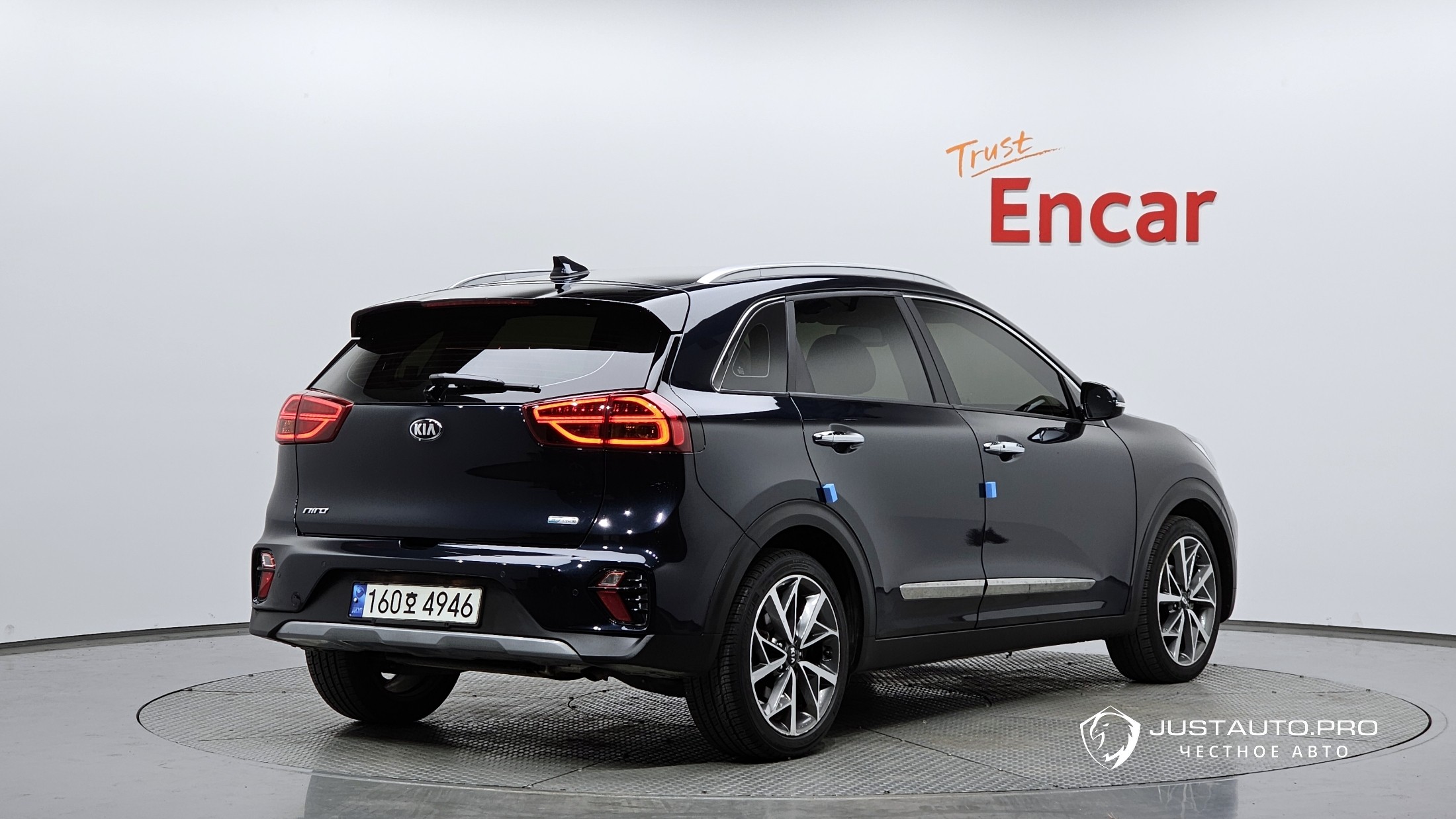 Автомобиль Kia Niro