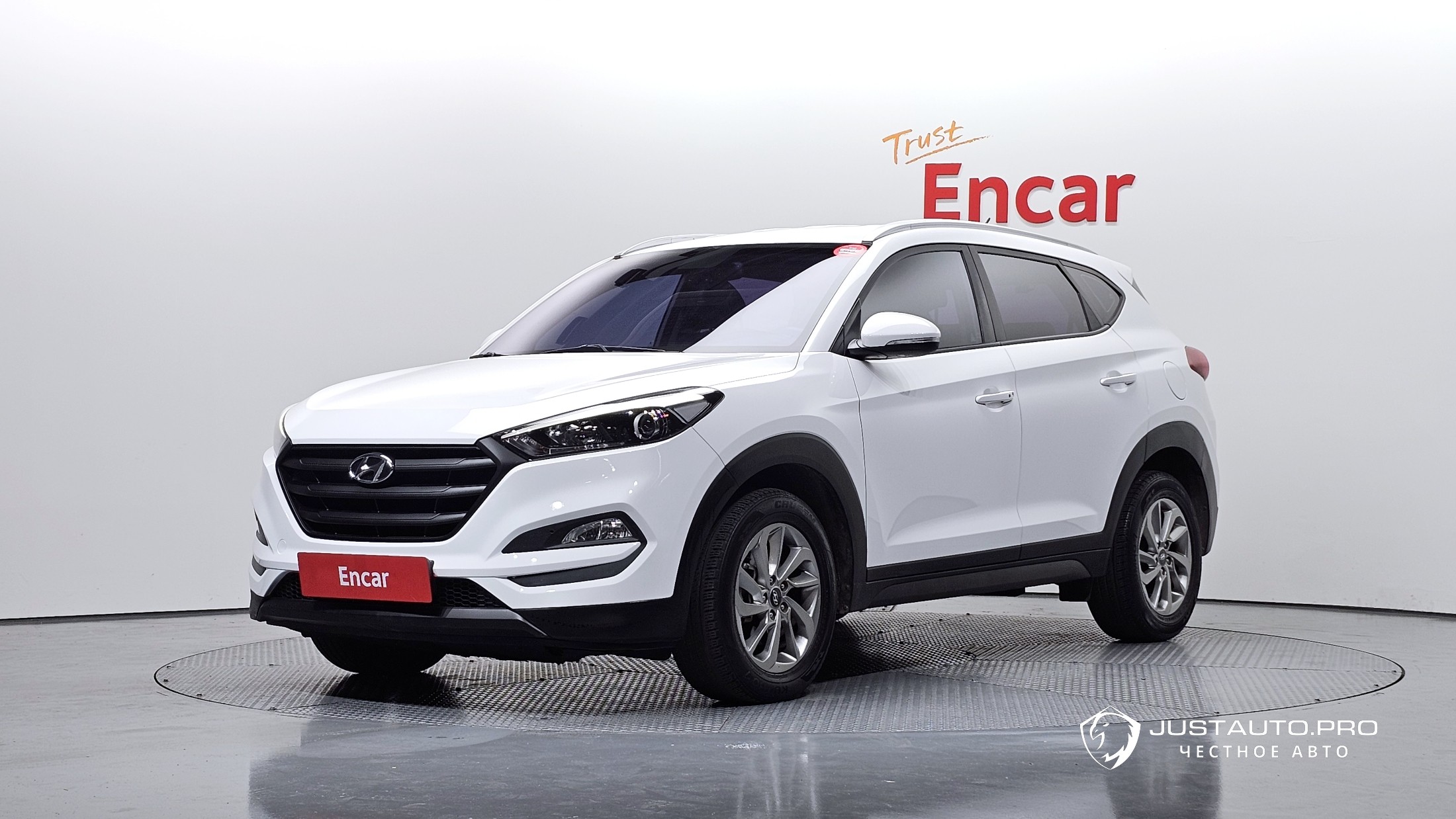 Автомобиль Hyundai Tucson