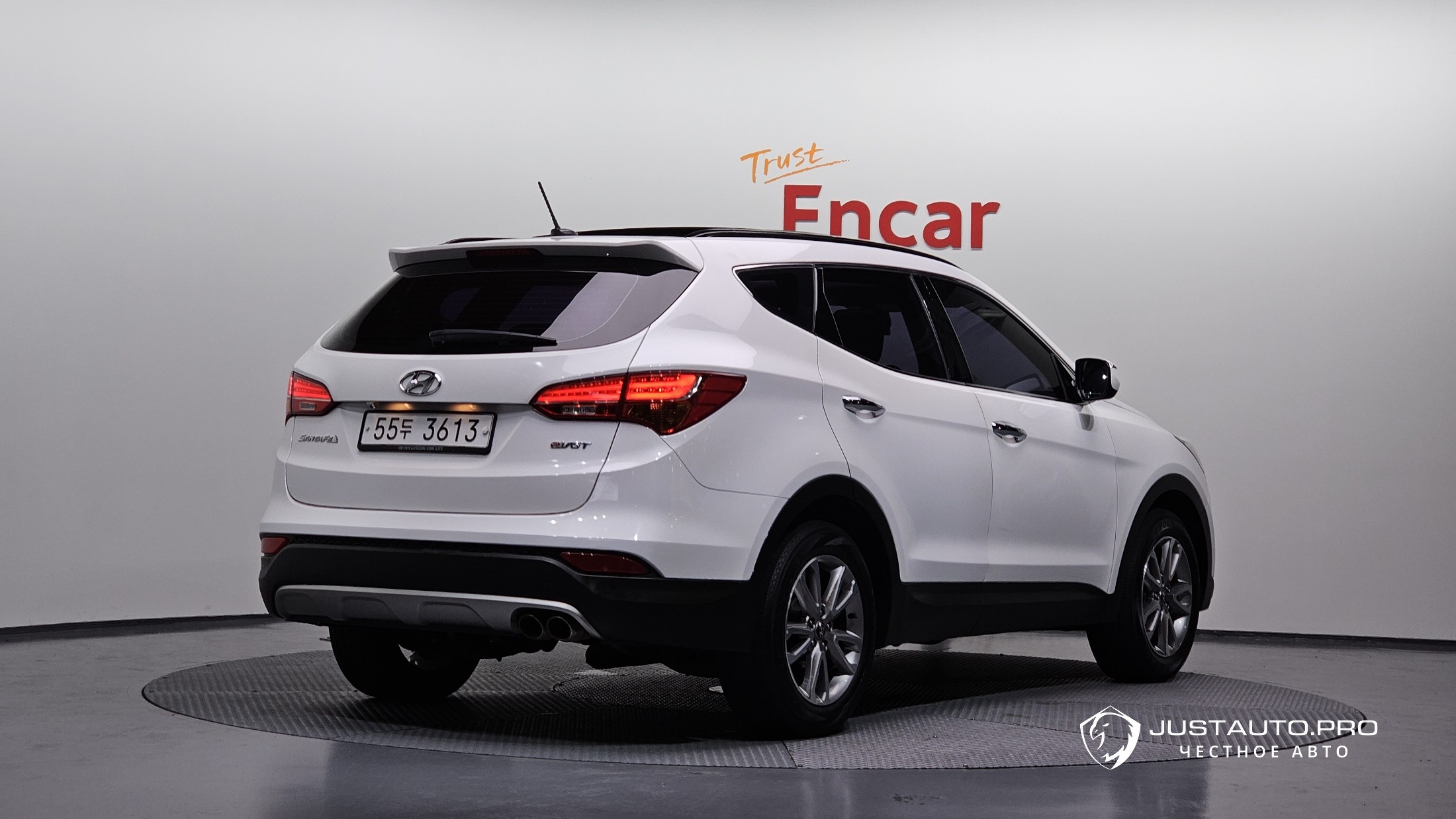 Автомобиль Hyundai Santafe