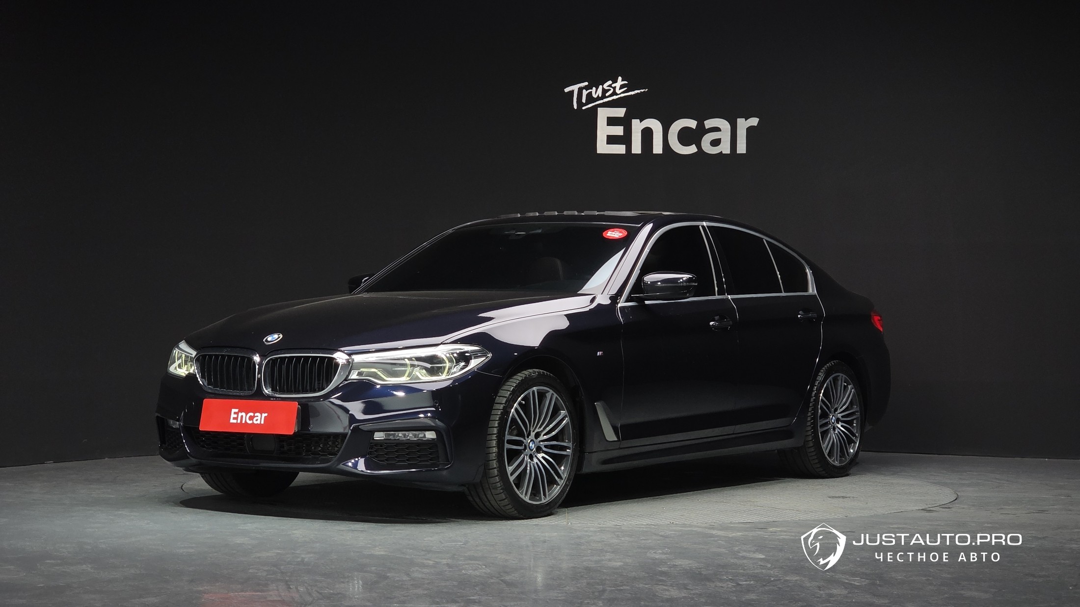 Автомобиль BMW 5-Series