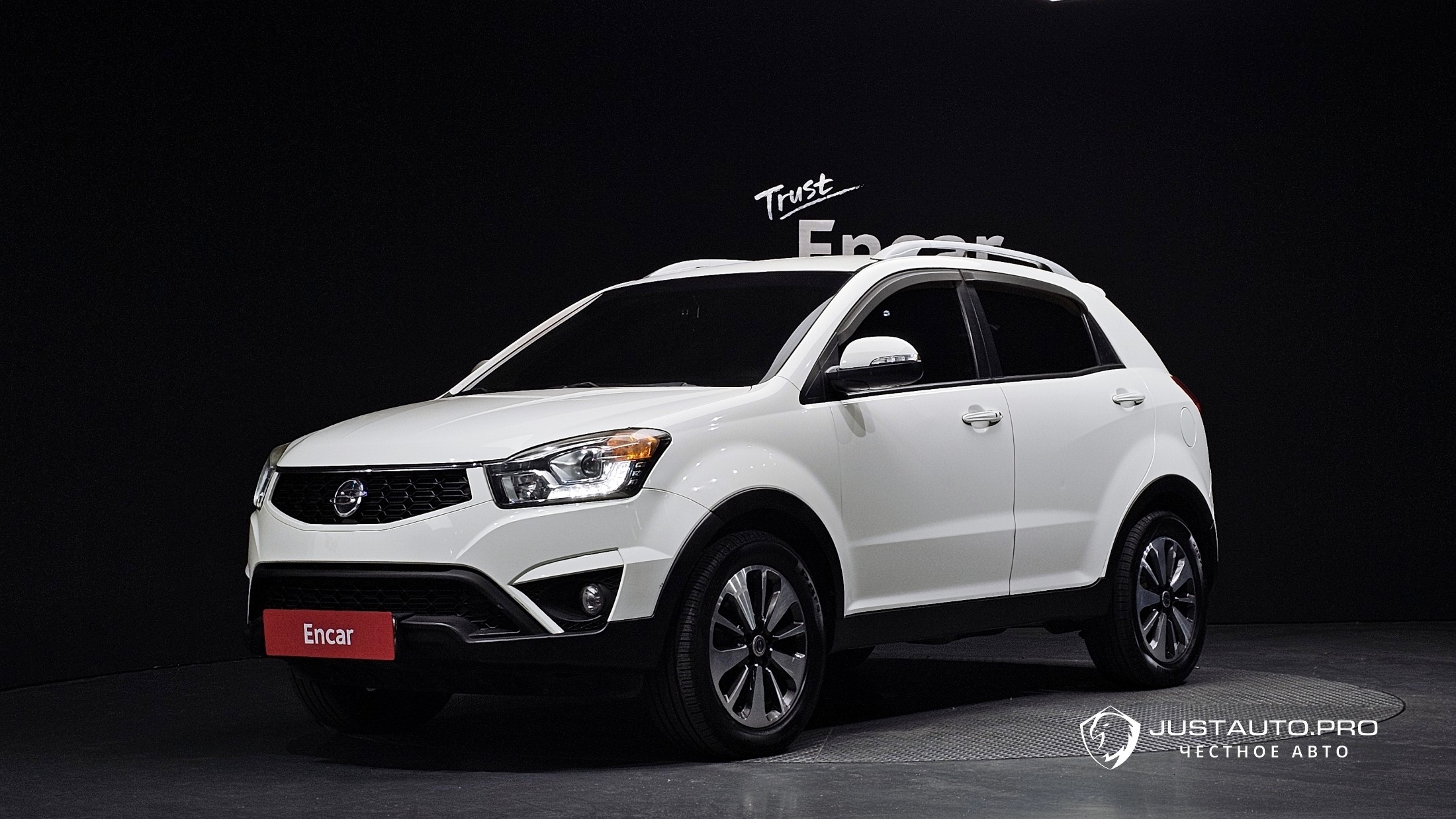 Автомобиль KG_Mobility_Ssangyong KORANDO