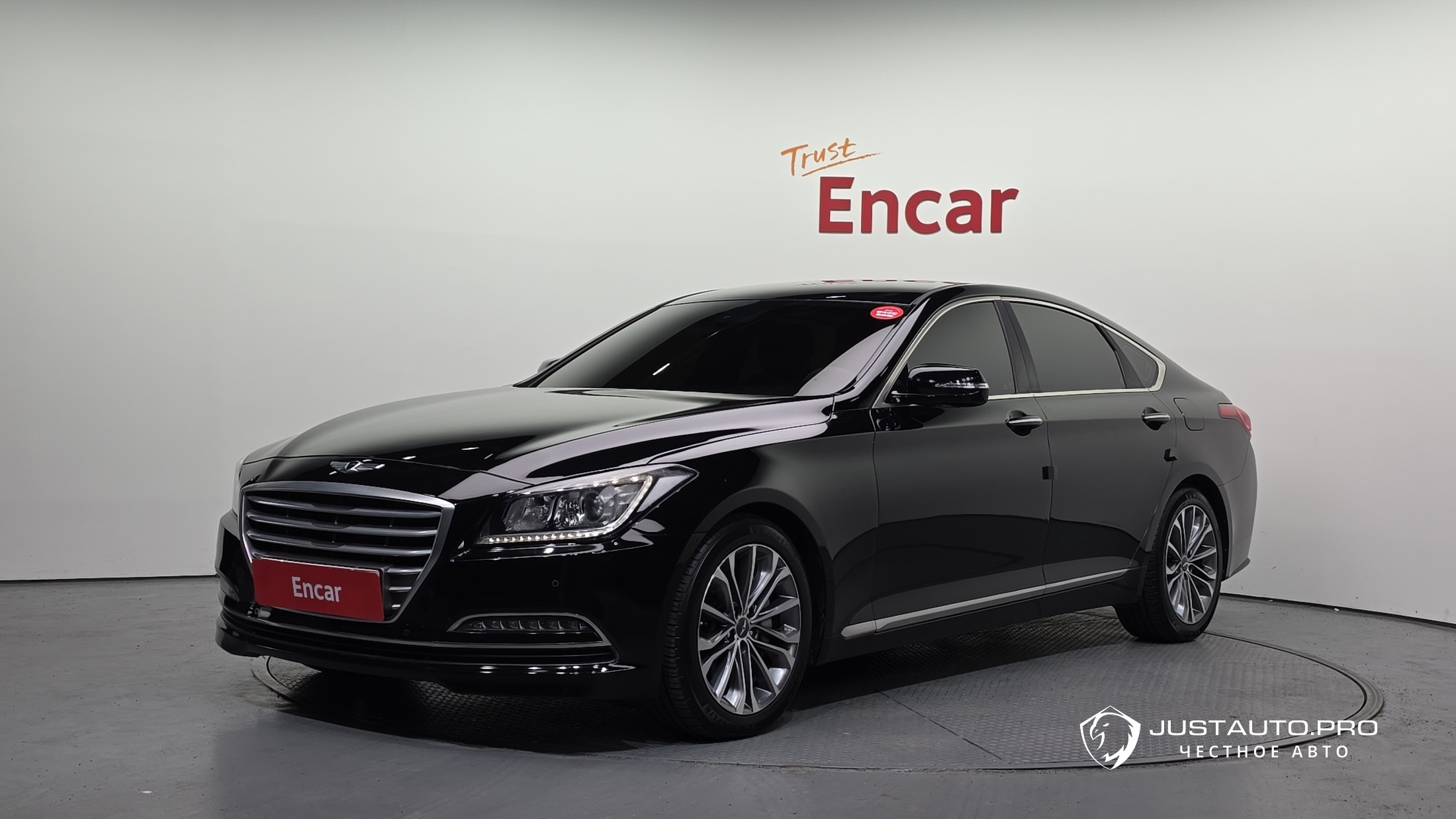 Автомобиль Hyundai Genesis