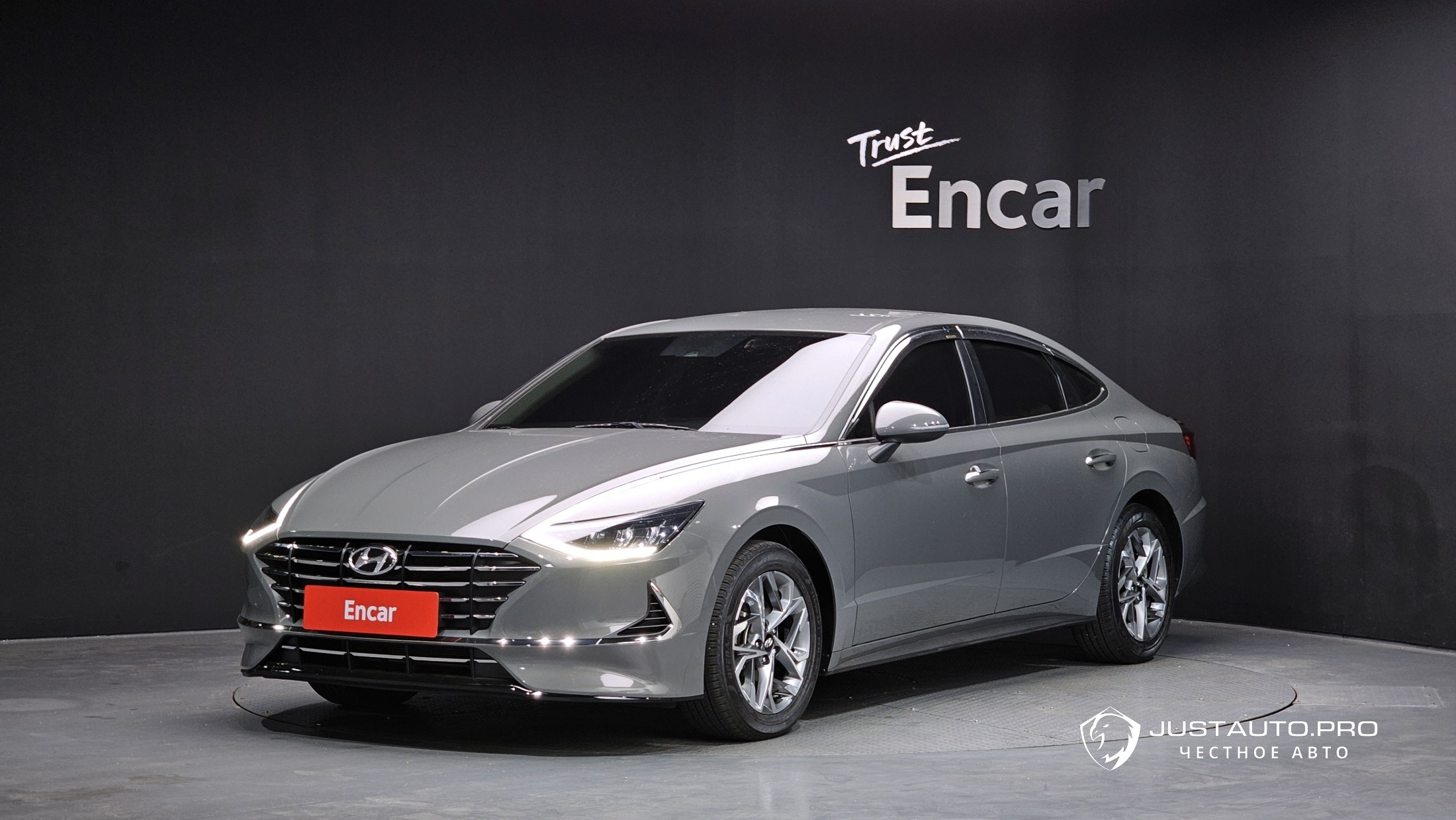 Автомобиль Hyundai Sonata