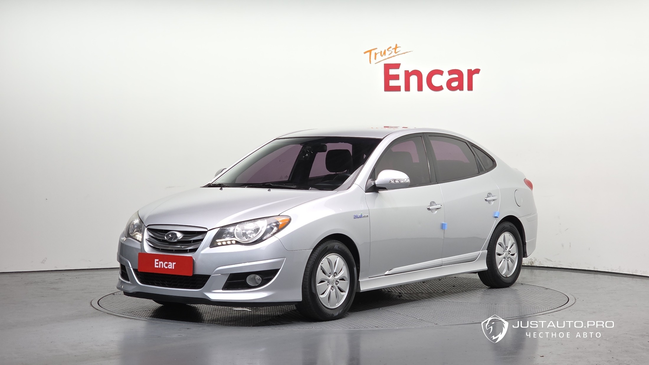 Автомобиль Hyundai AVANTE