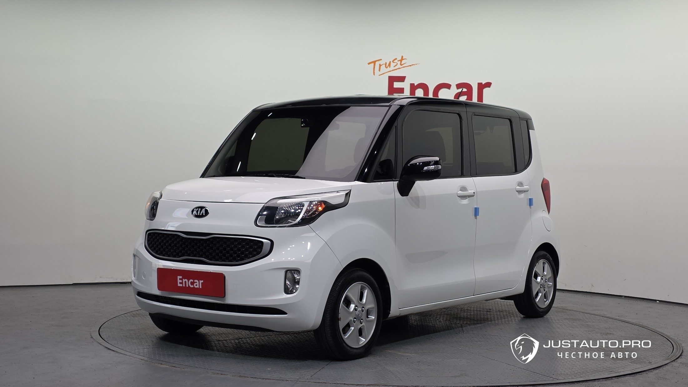 Автомобиль Kia RAY
