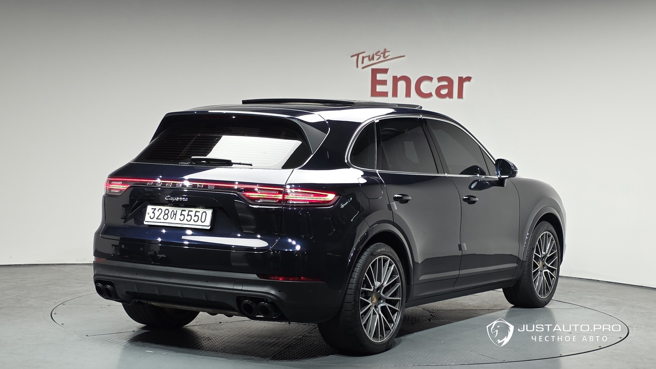 Автомобиль Porsche Cayenne