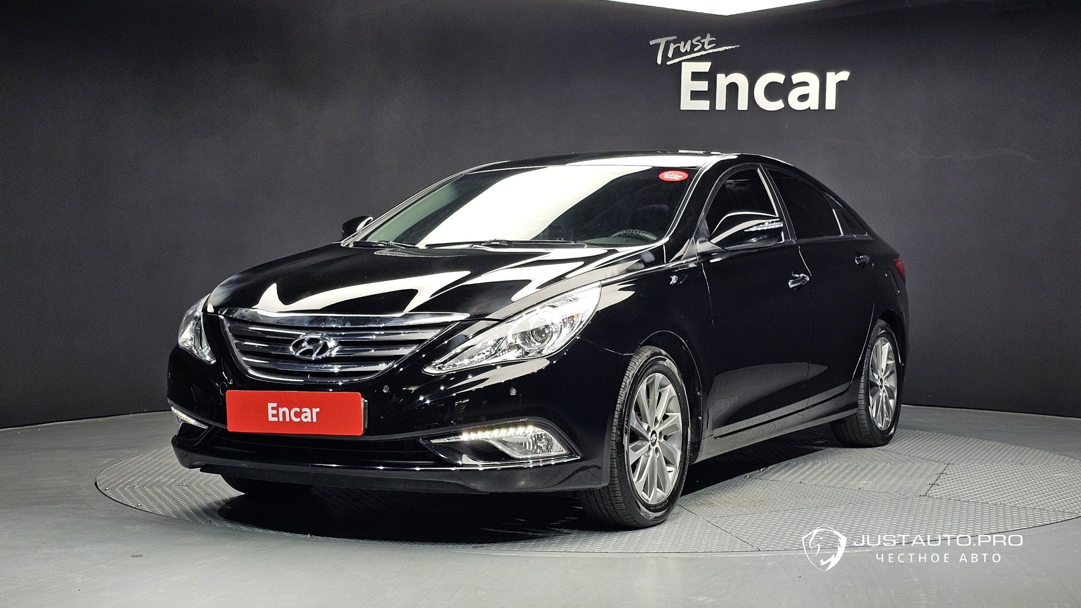 Автомобиль Hyundai Sonata