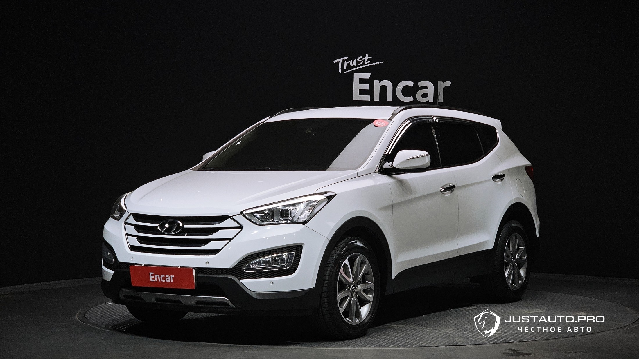 Автомобиль Hyundai Santafe