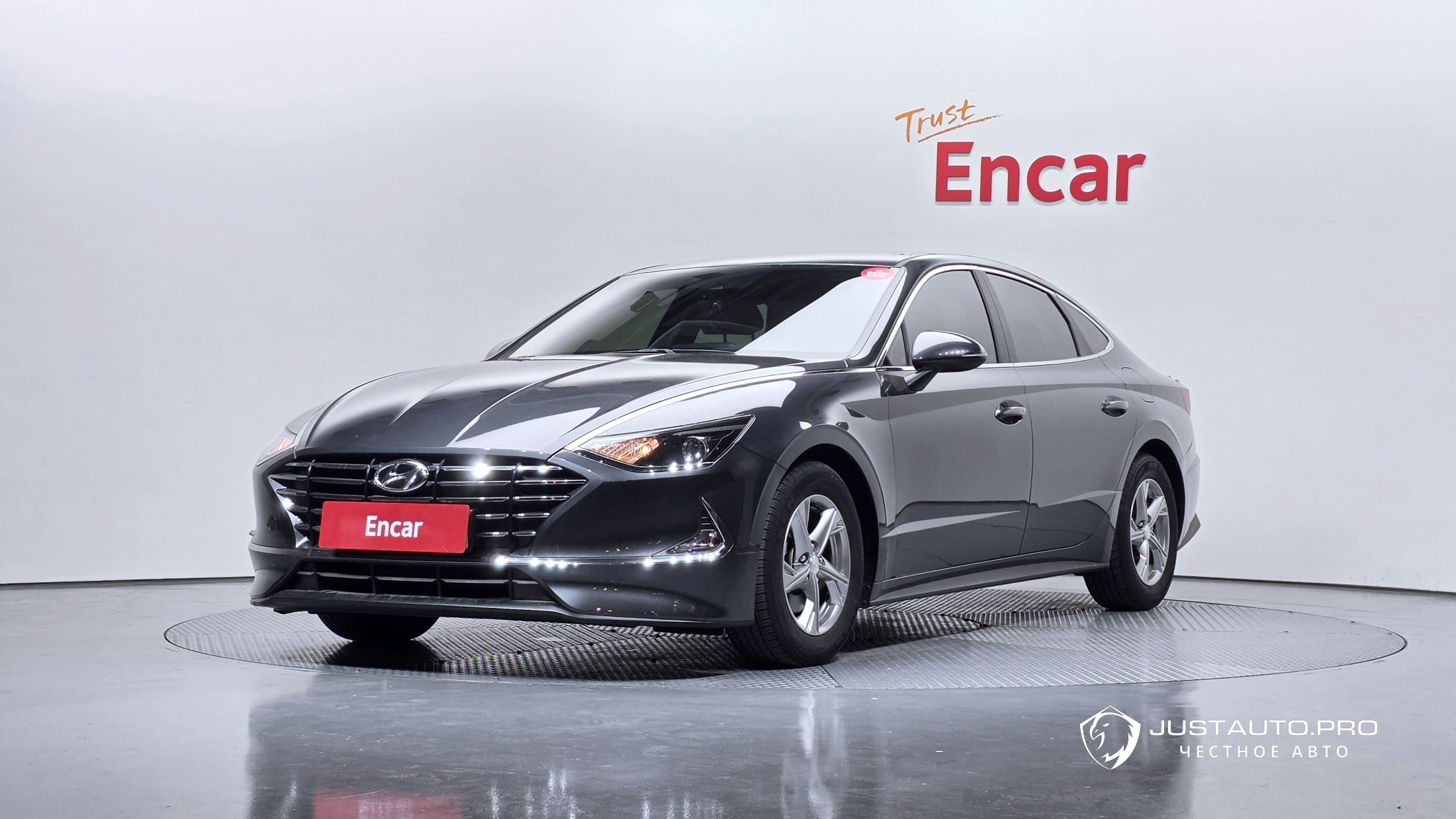Автомобиль Hyundai Sonata