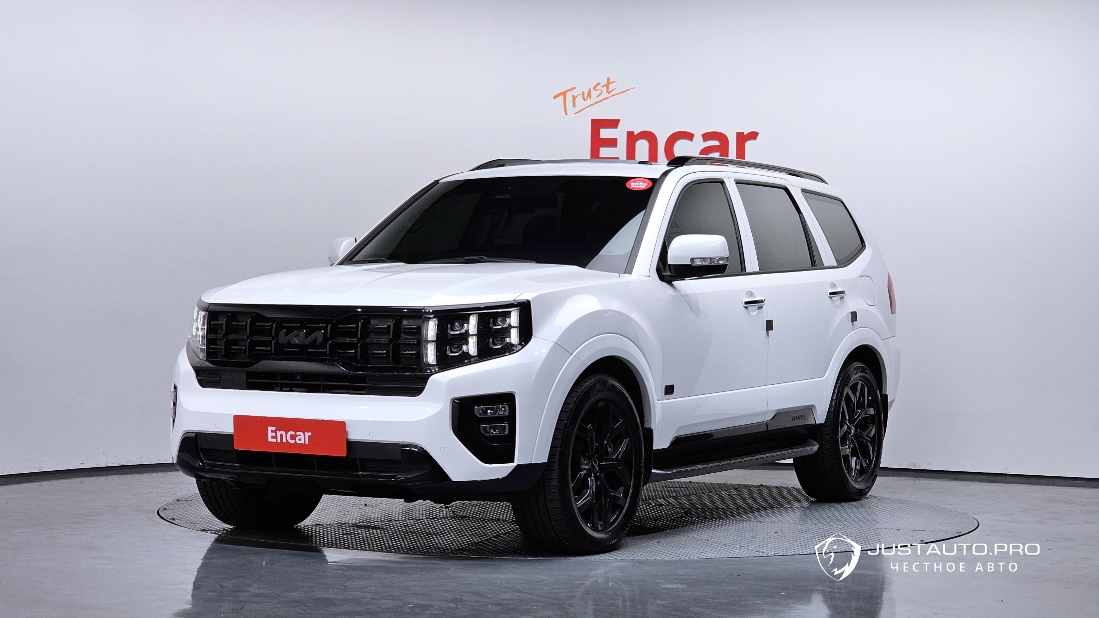 Автомобиль Kia Mohave