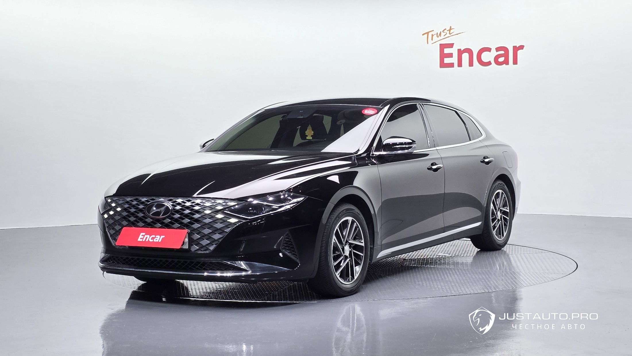 Автомобиль Hyundai Grandeur