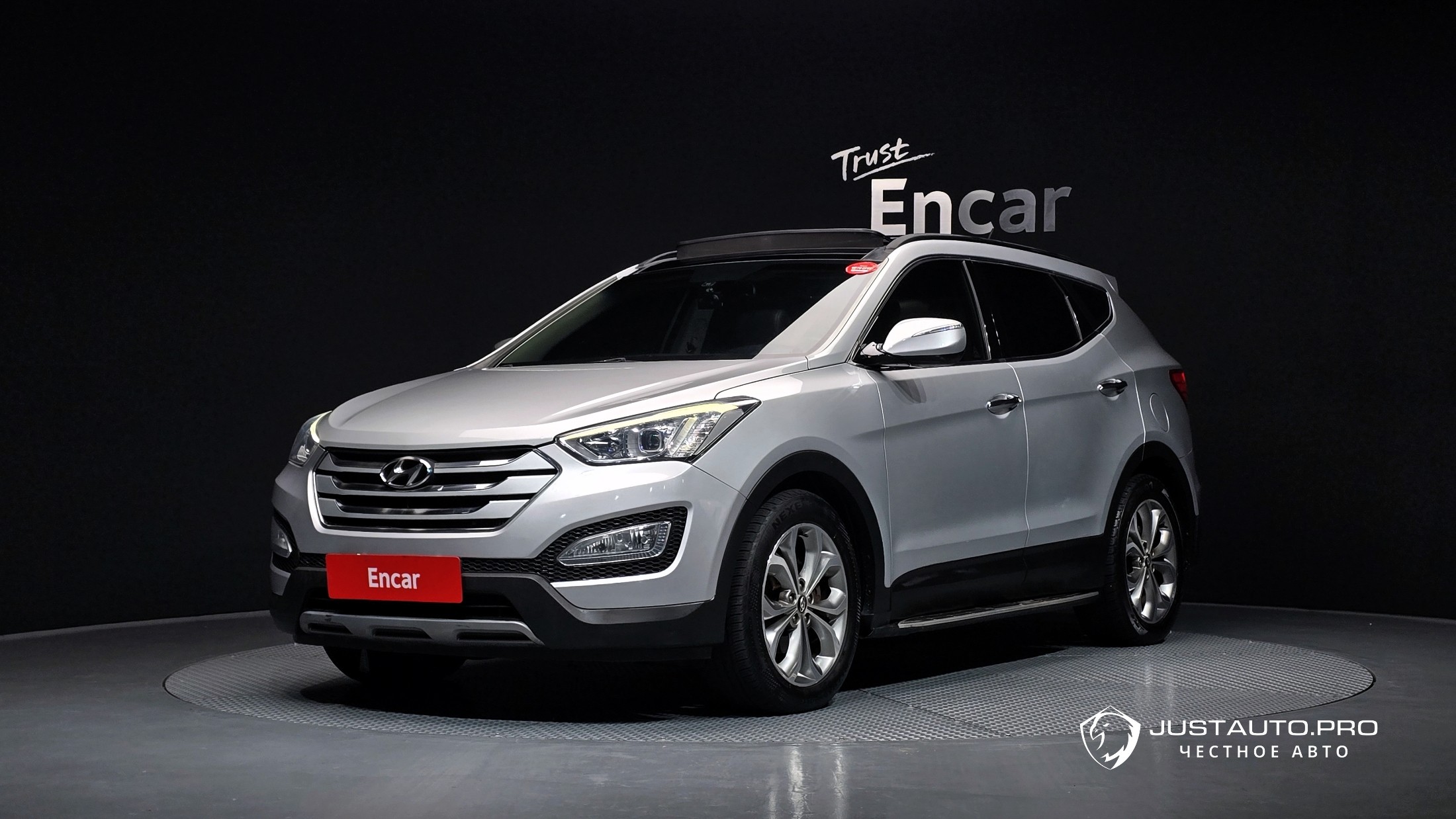 Автомобиль Hyundai Santafe