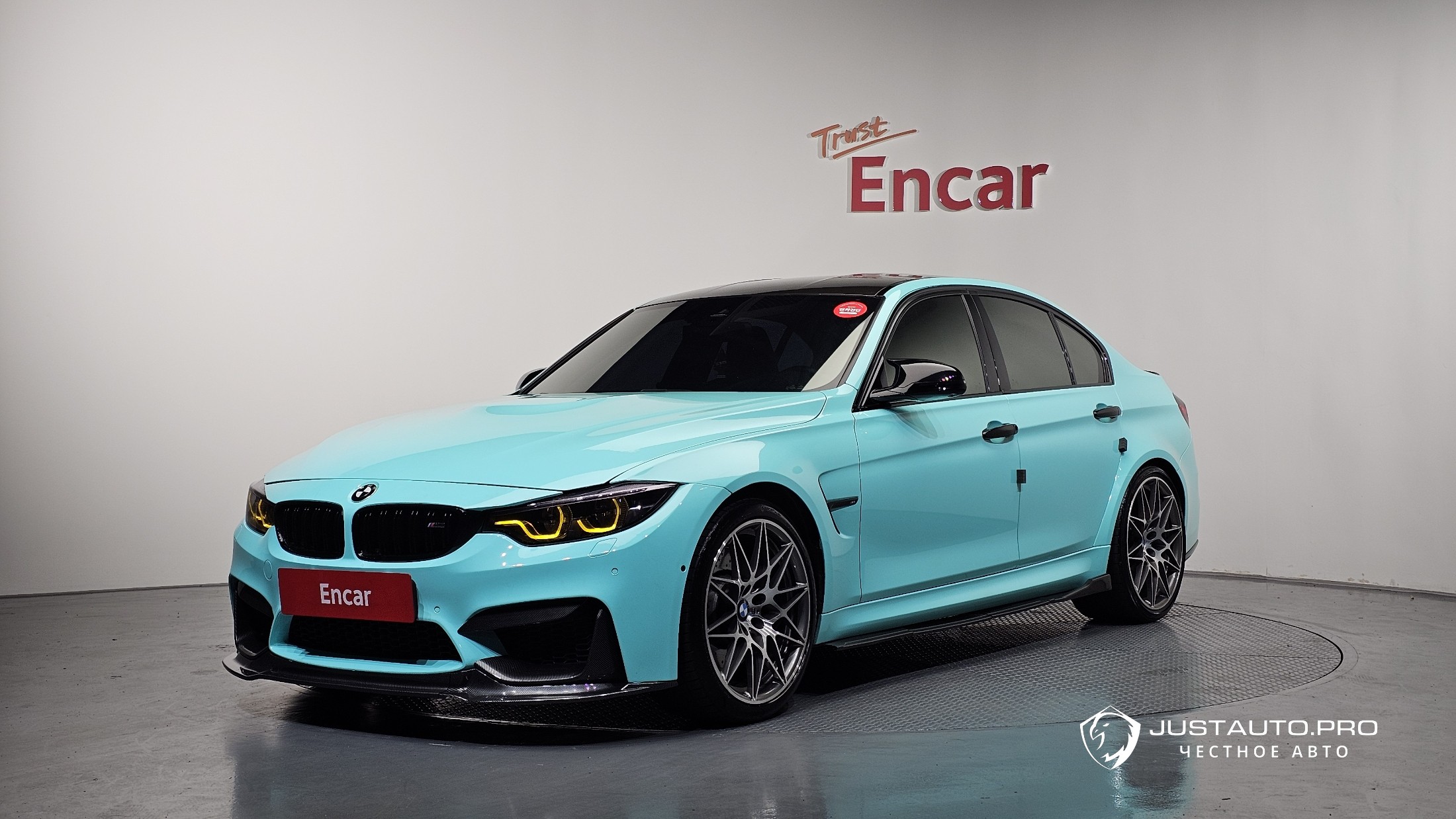 Автомобиль BMW M3