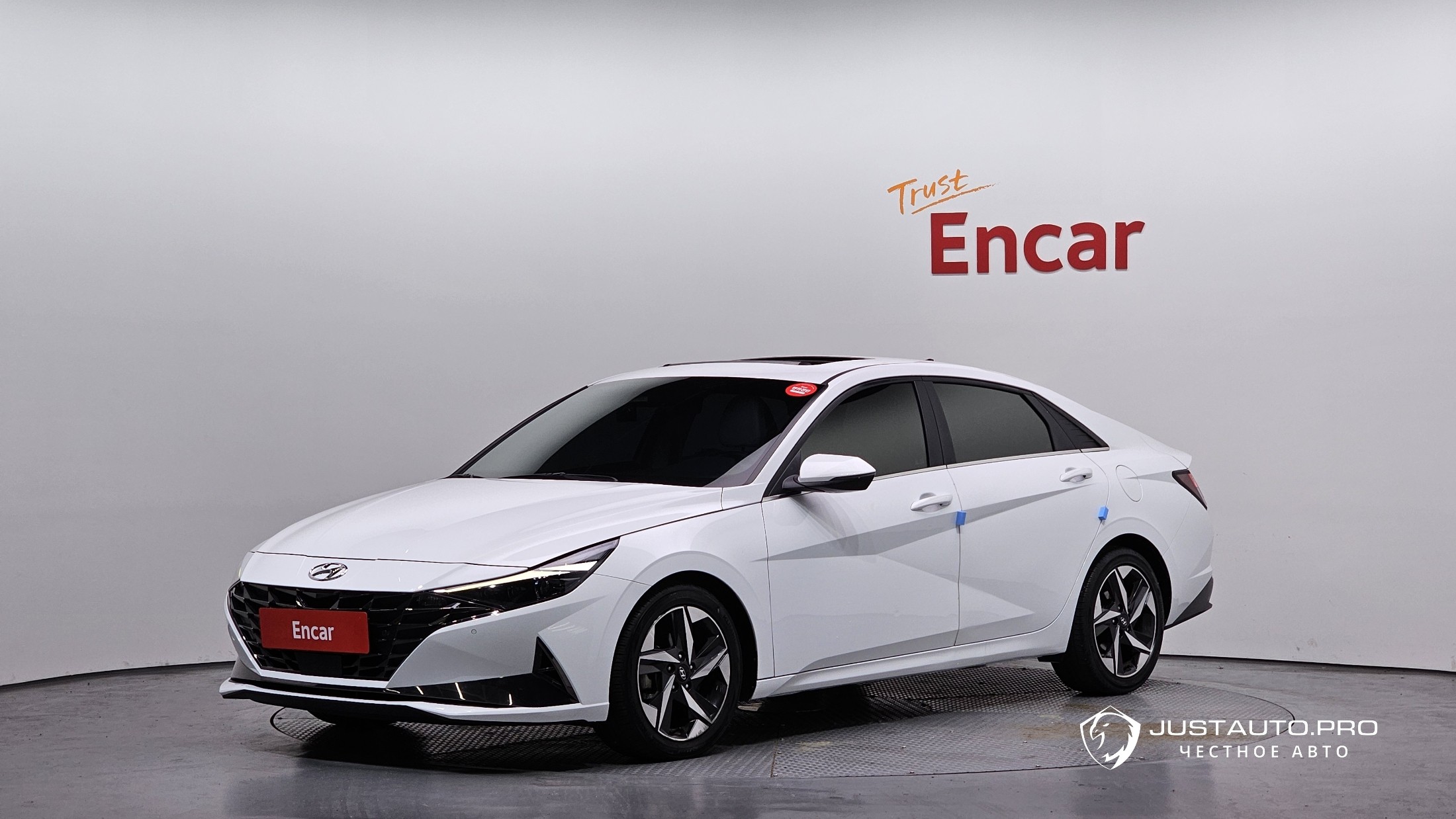Автомобиль Hyundai AVANTE