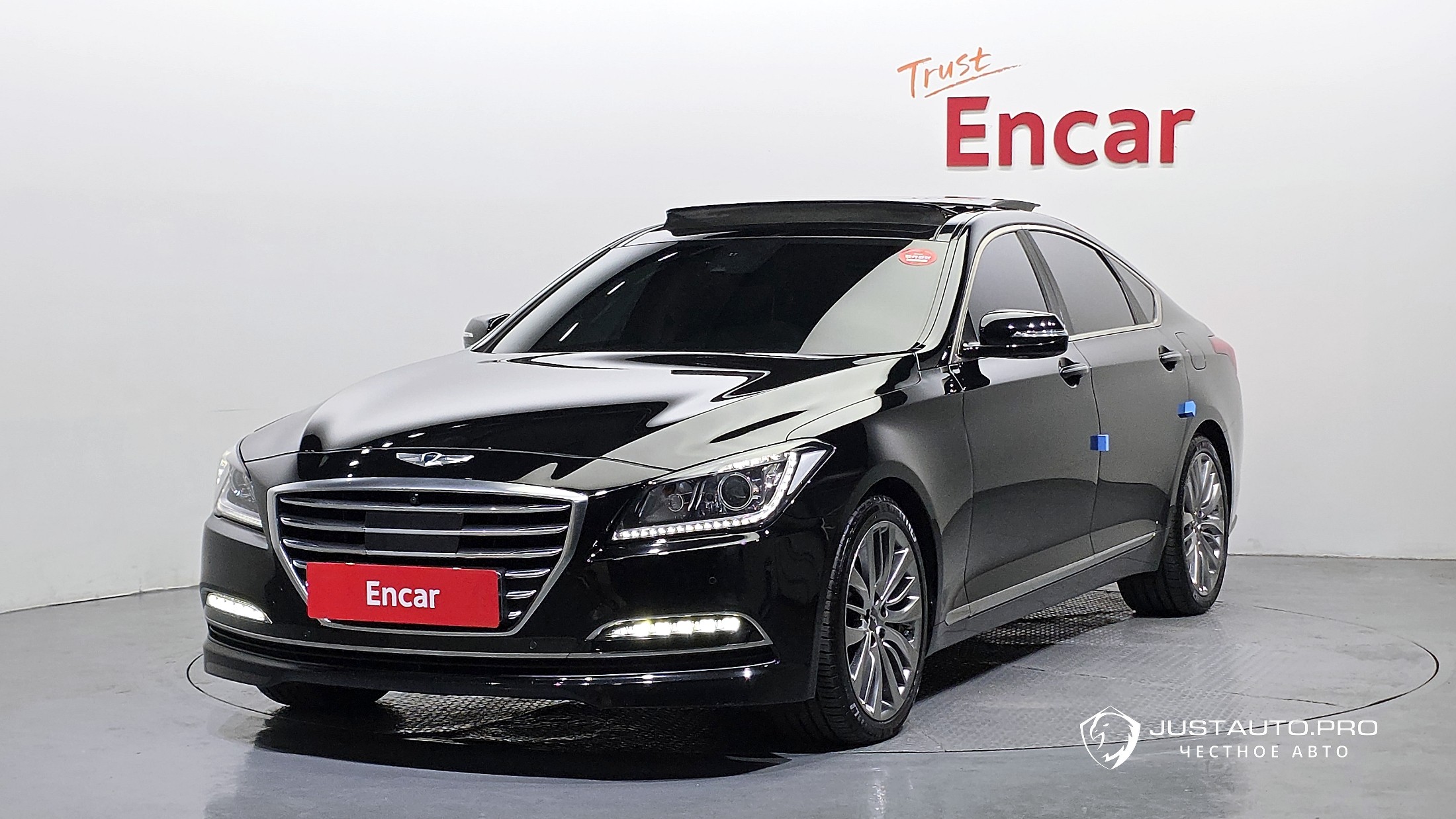 Автомобиль Hyundai Genesis