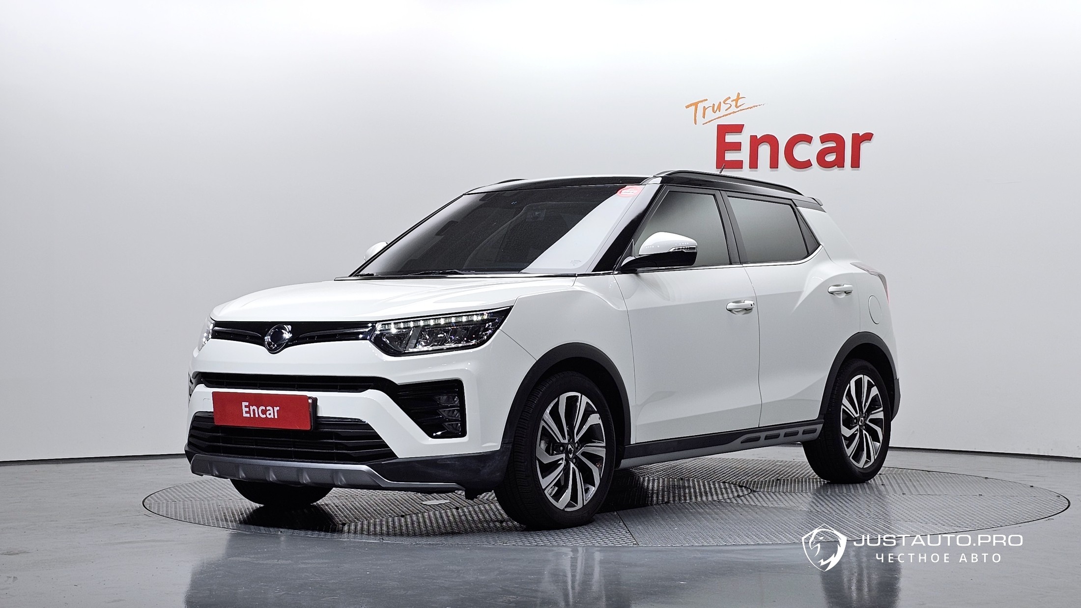 Автомобиль KG_Mobility_Ssangyong TIBOLI