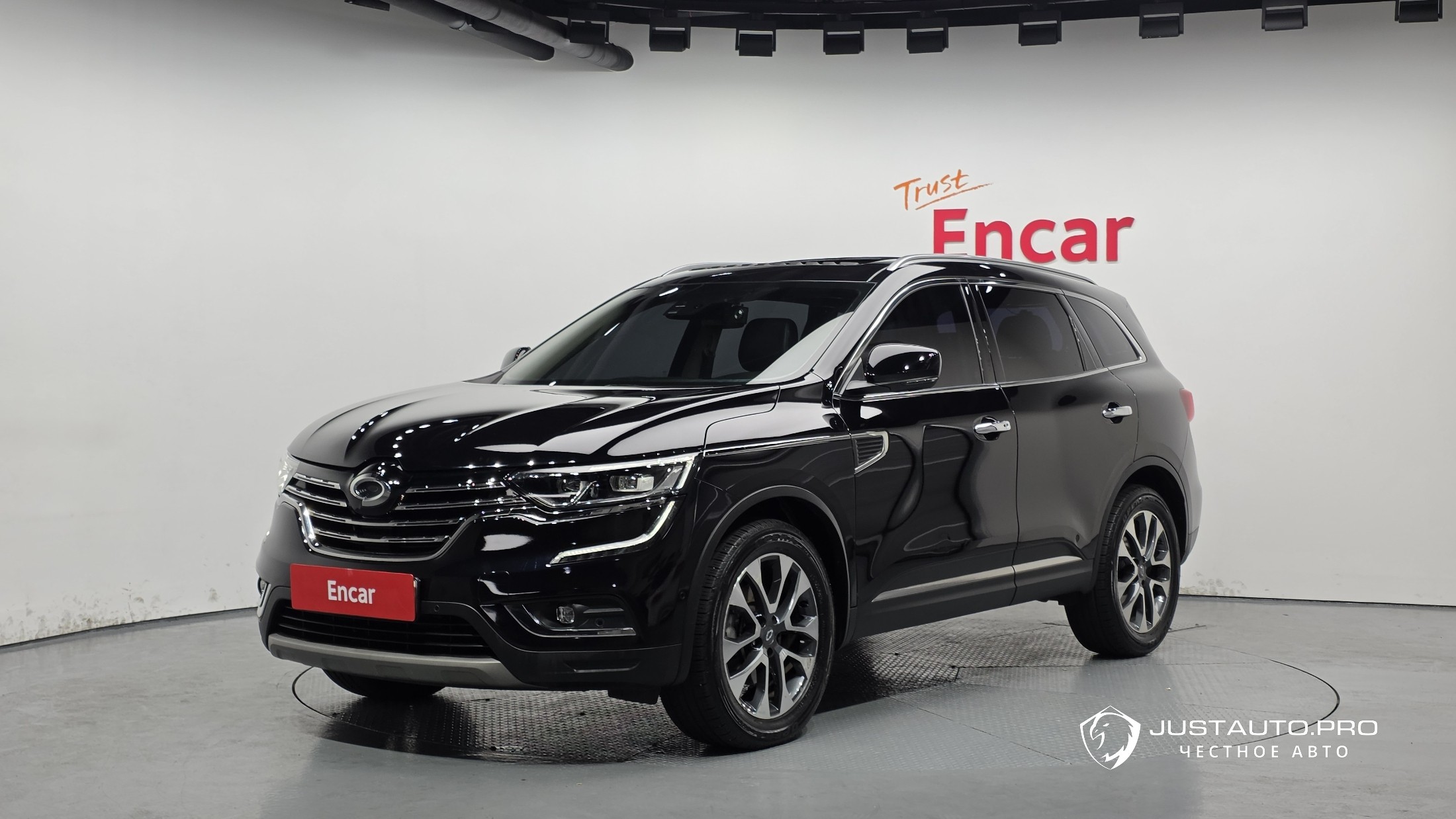 Автомобиль Renault-KoreaSamsung QM6