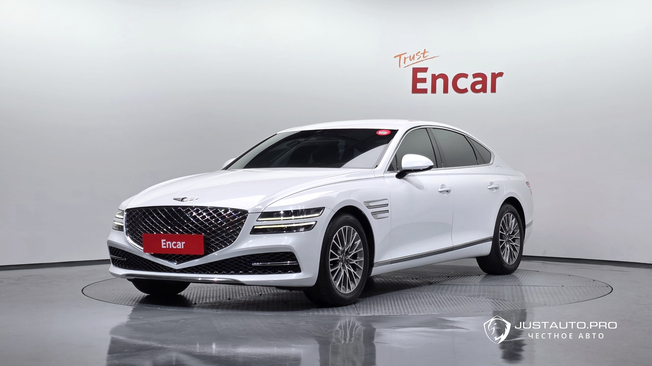 Автомобиль Genesis G80