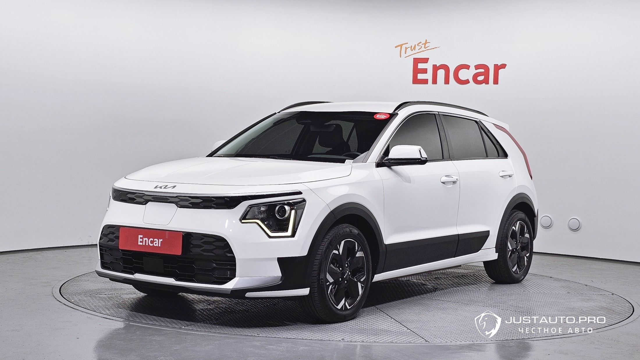 Автомобиль Kia Niro