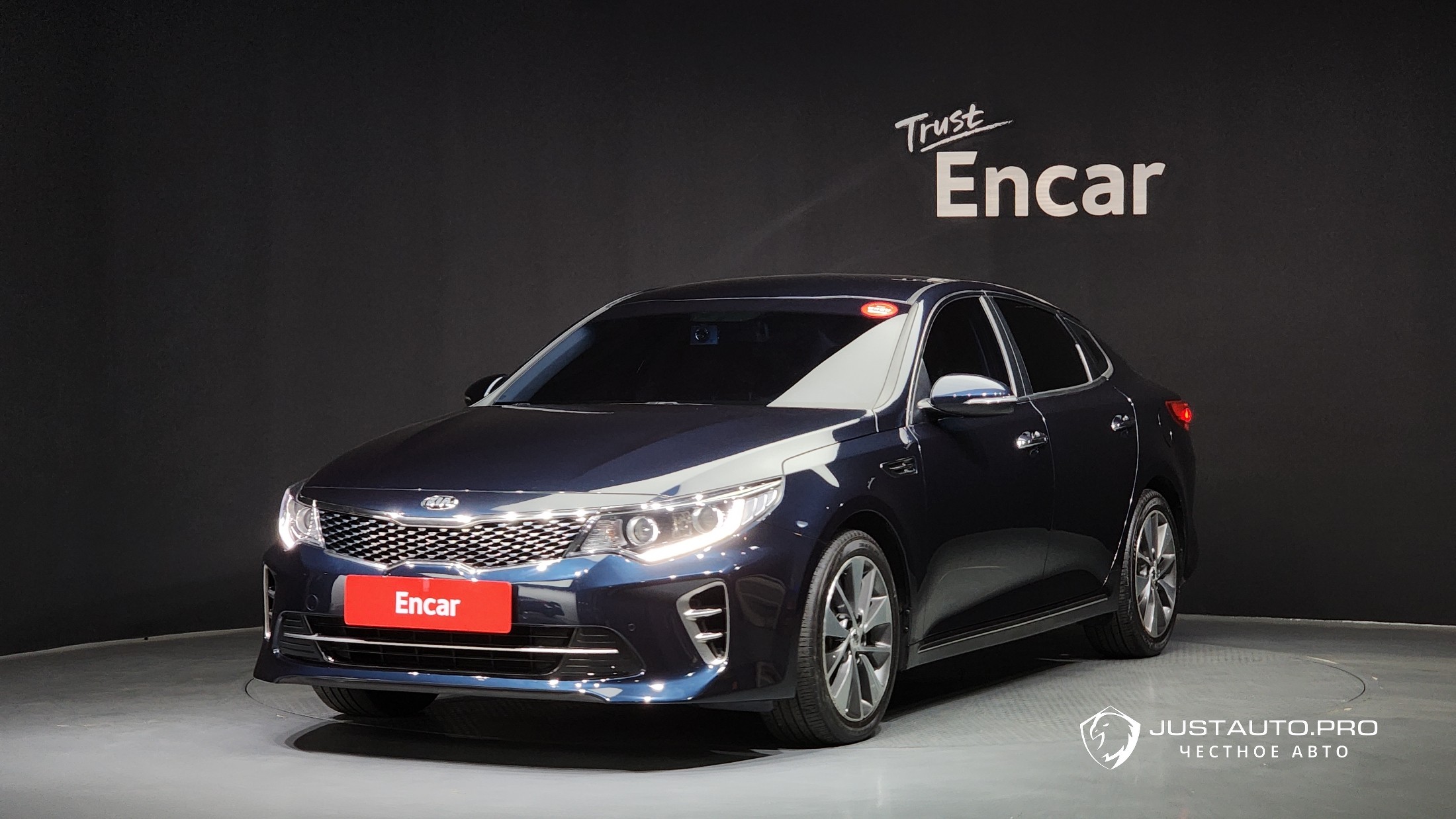 Автомобиль Kia K5