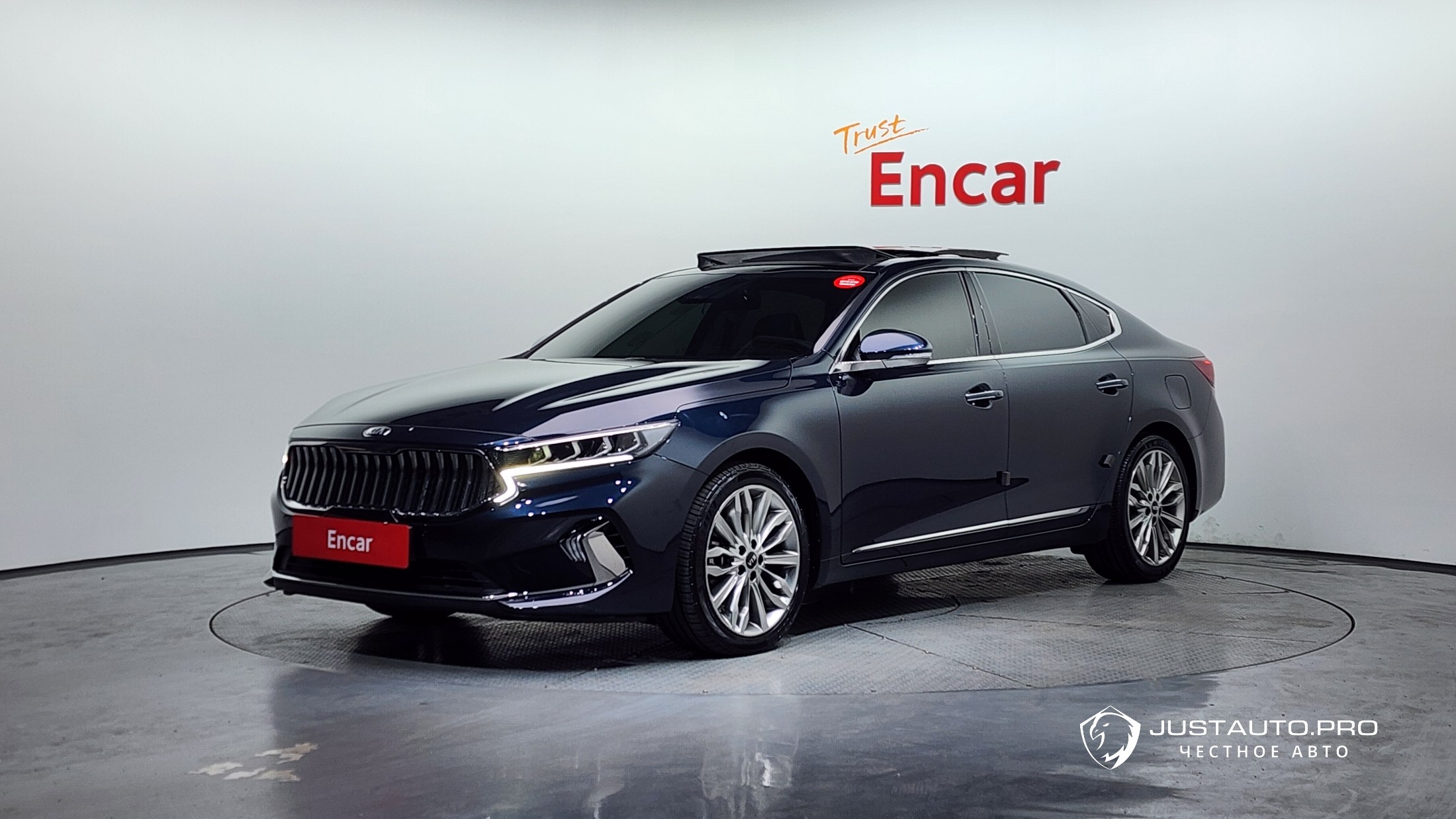 Автомобиль Kia K7
