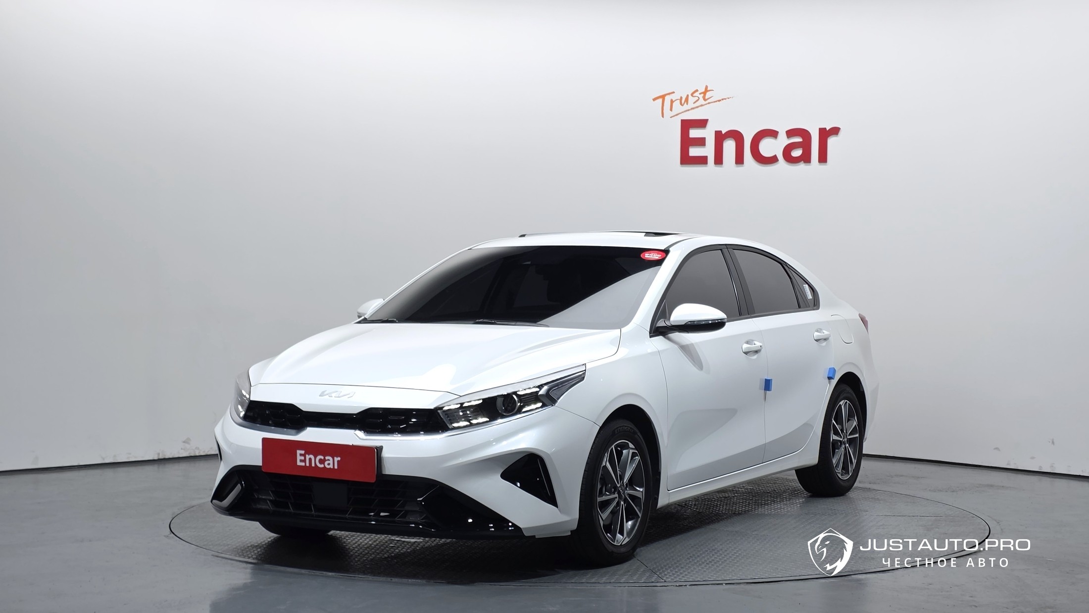 Автомобиль Kia K3
