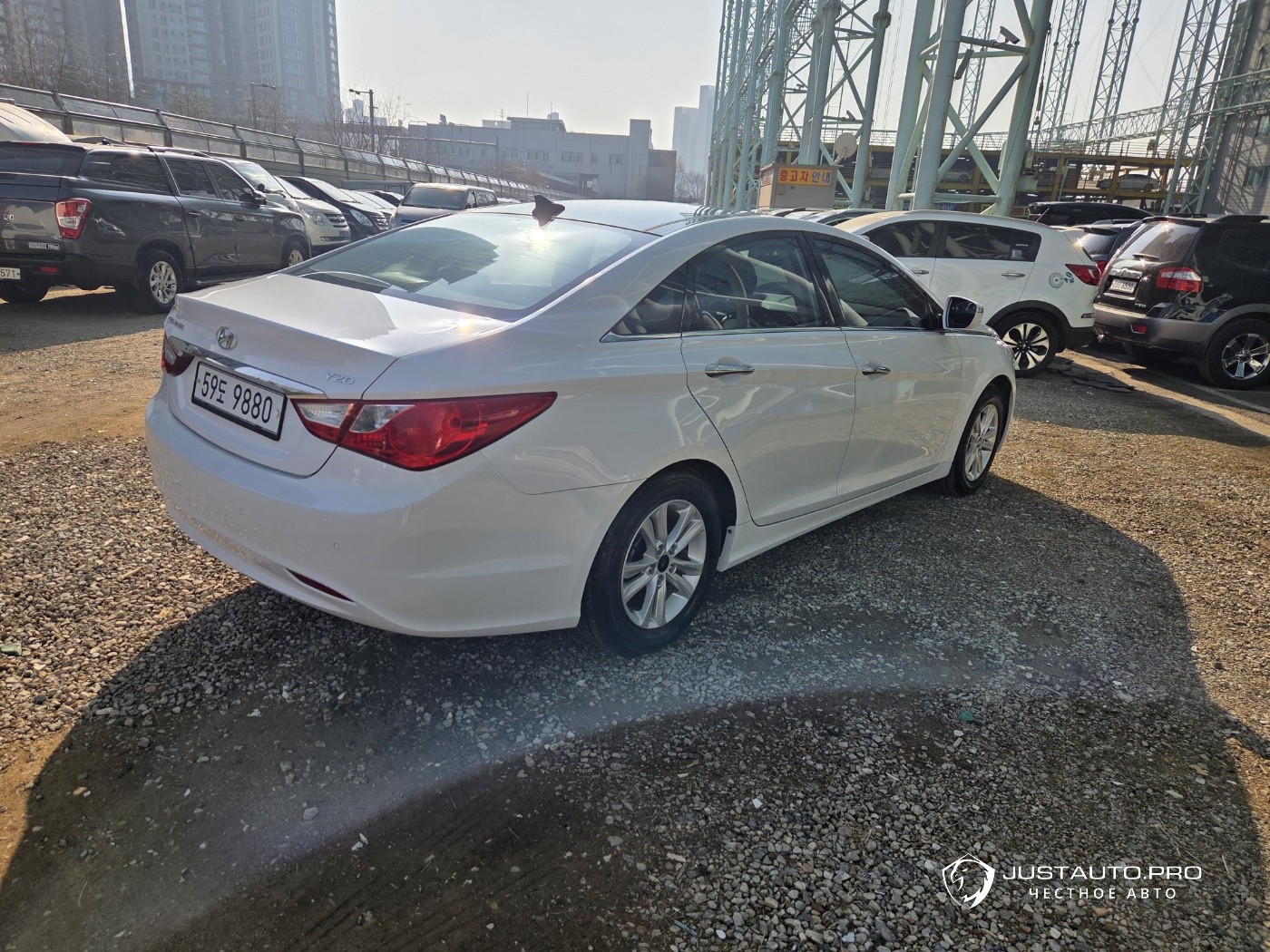 Автомобиль Hyundai Sonata