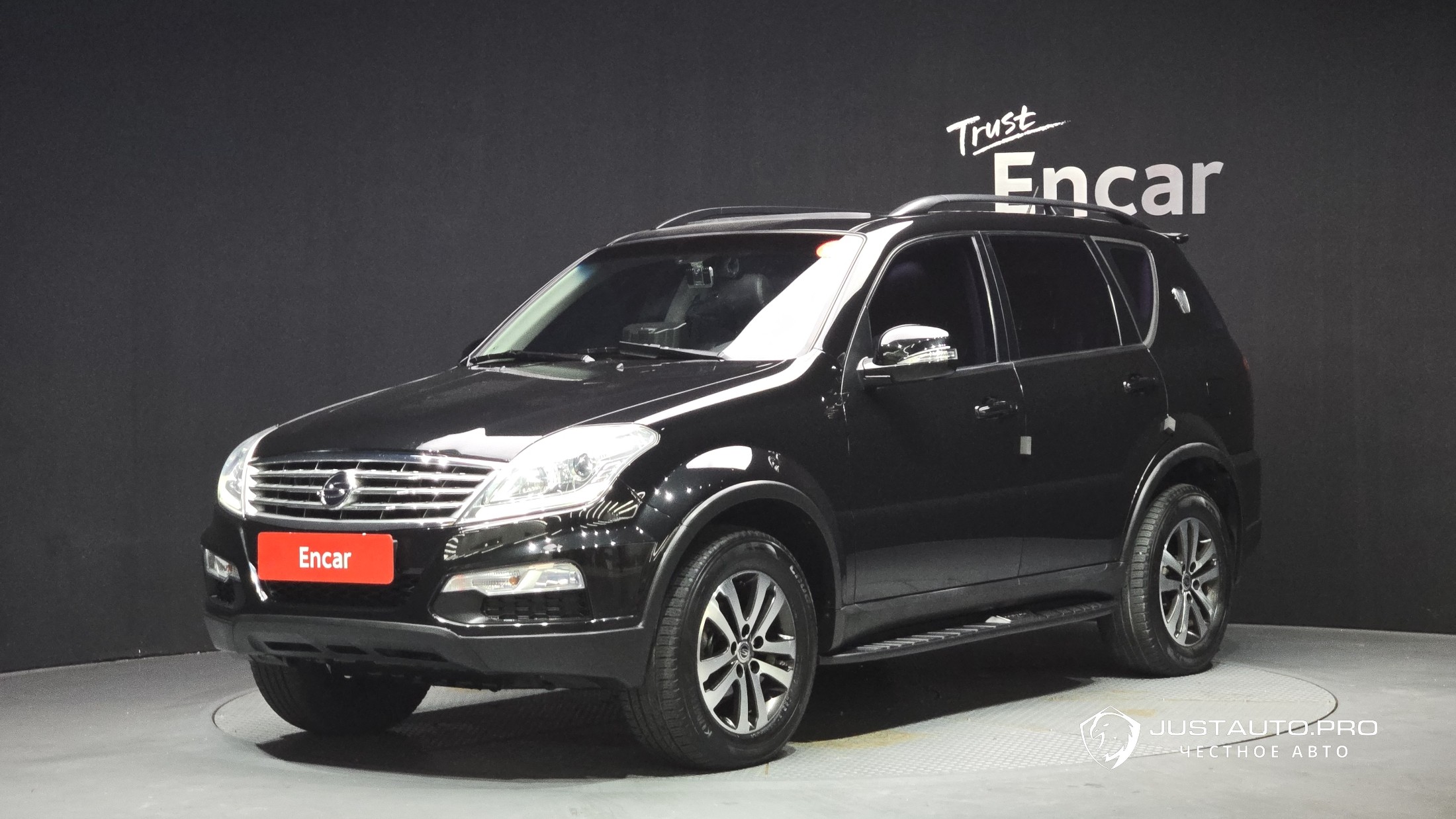 Автомобиль KG_Mobility_Ssangyong Rexton