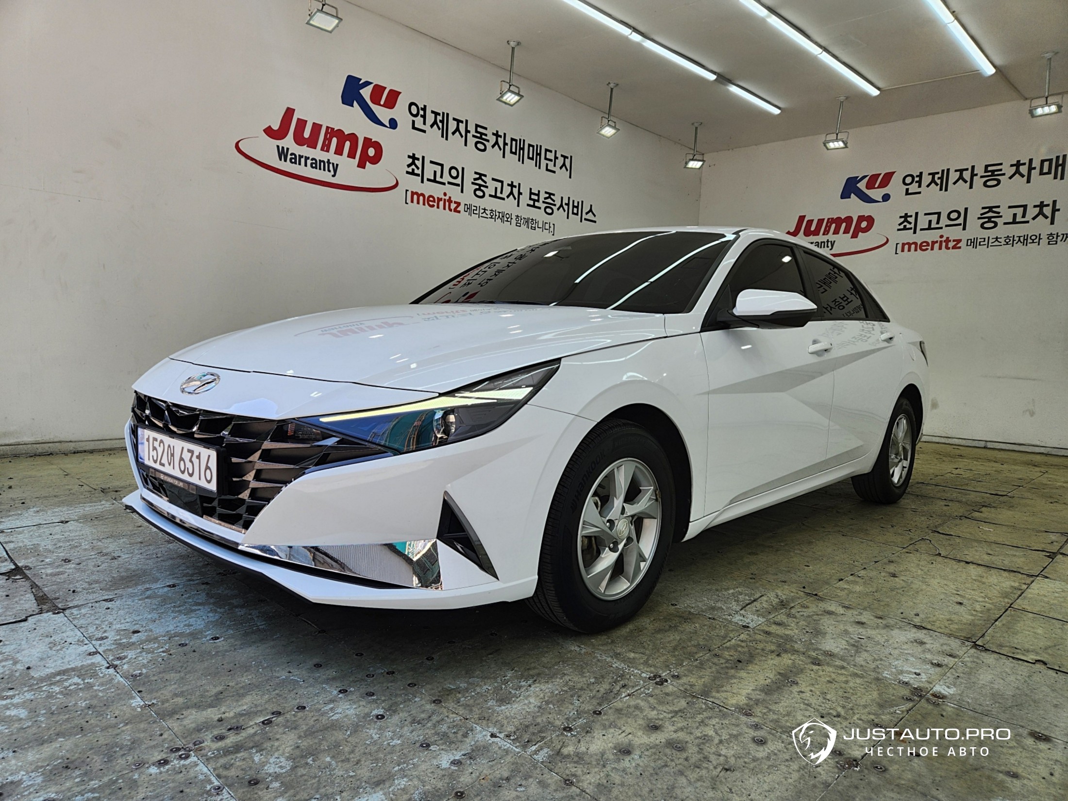 Автомобиль Hyundai AVANTE