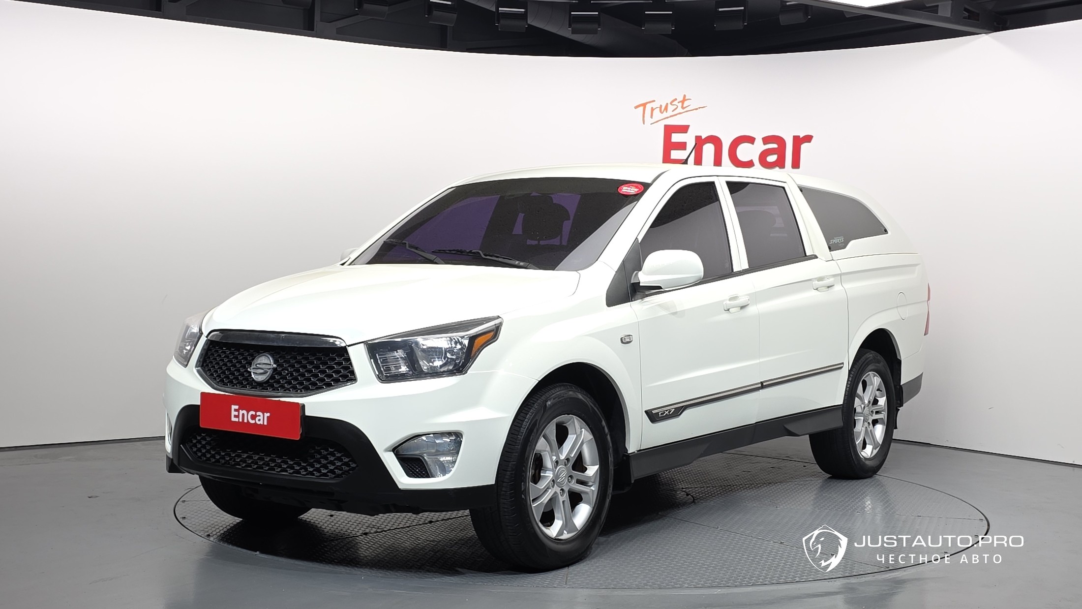 Автомобиль KG_Mobility_Ssangyong KORANDO