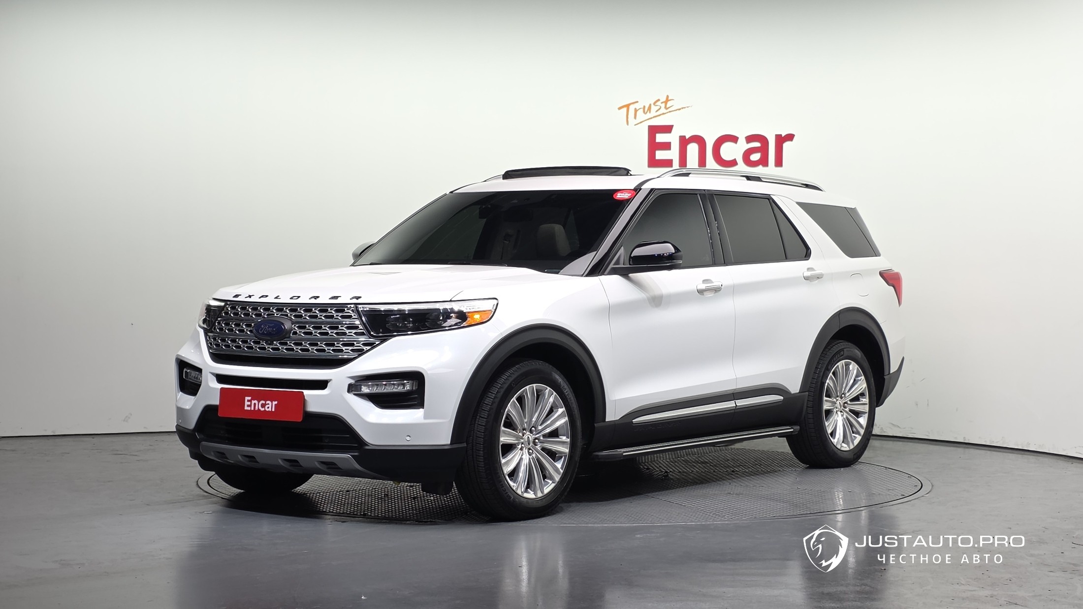 Автомобиль Ford Explorer