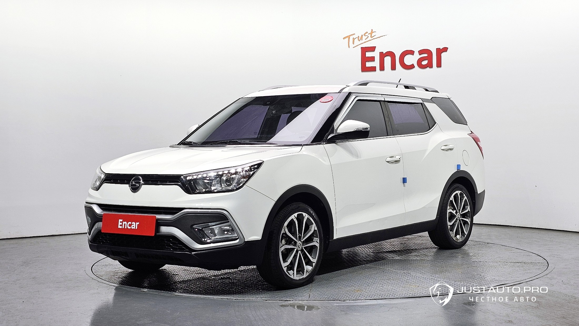 Автомобиль KG_Mobility_Ssangyong TIBOLI