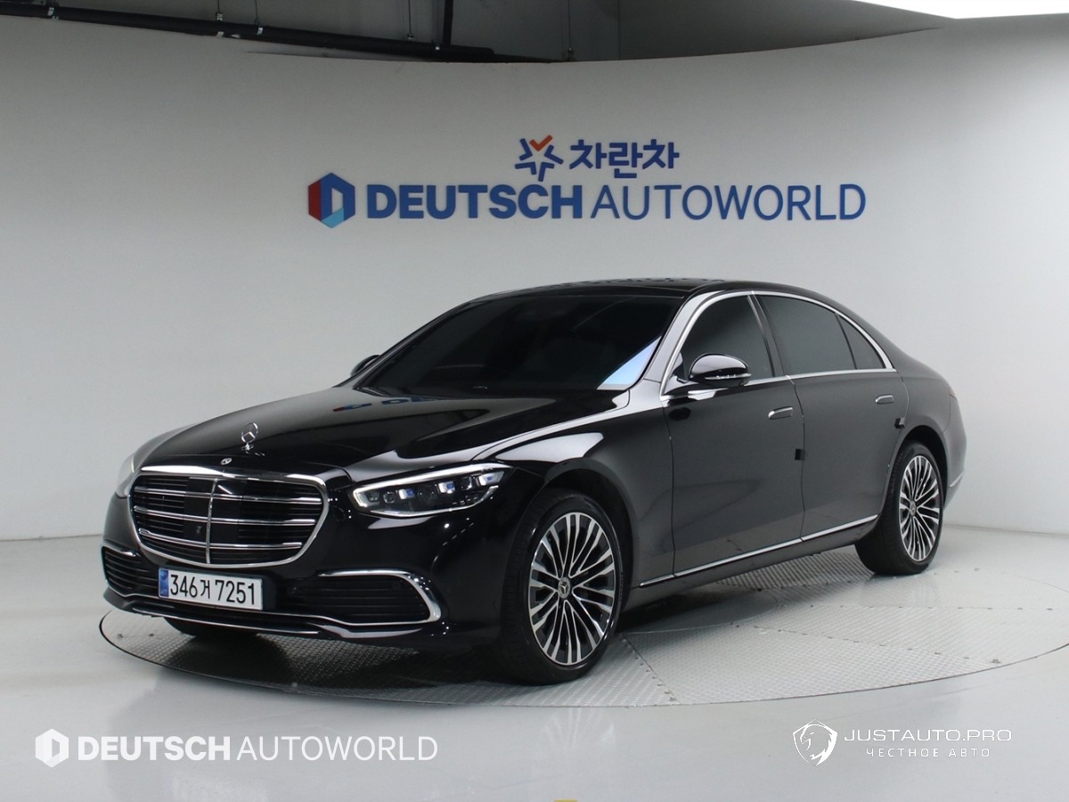 Автомобиль Mercedes-Benz S-Class