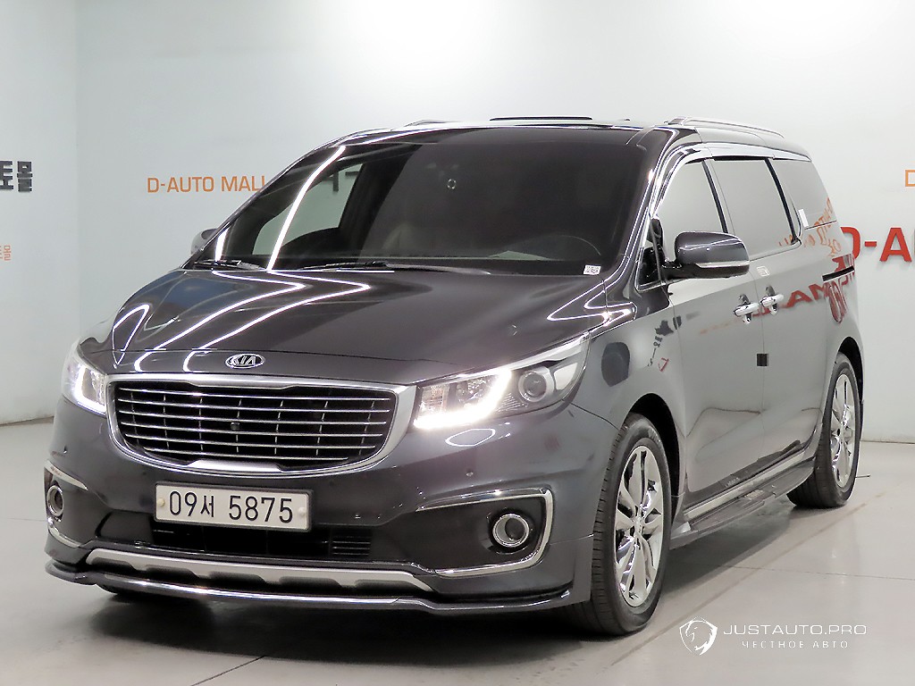 Автомобиль Kia Canival