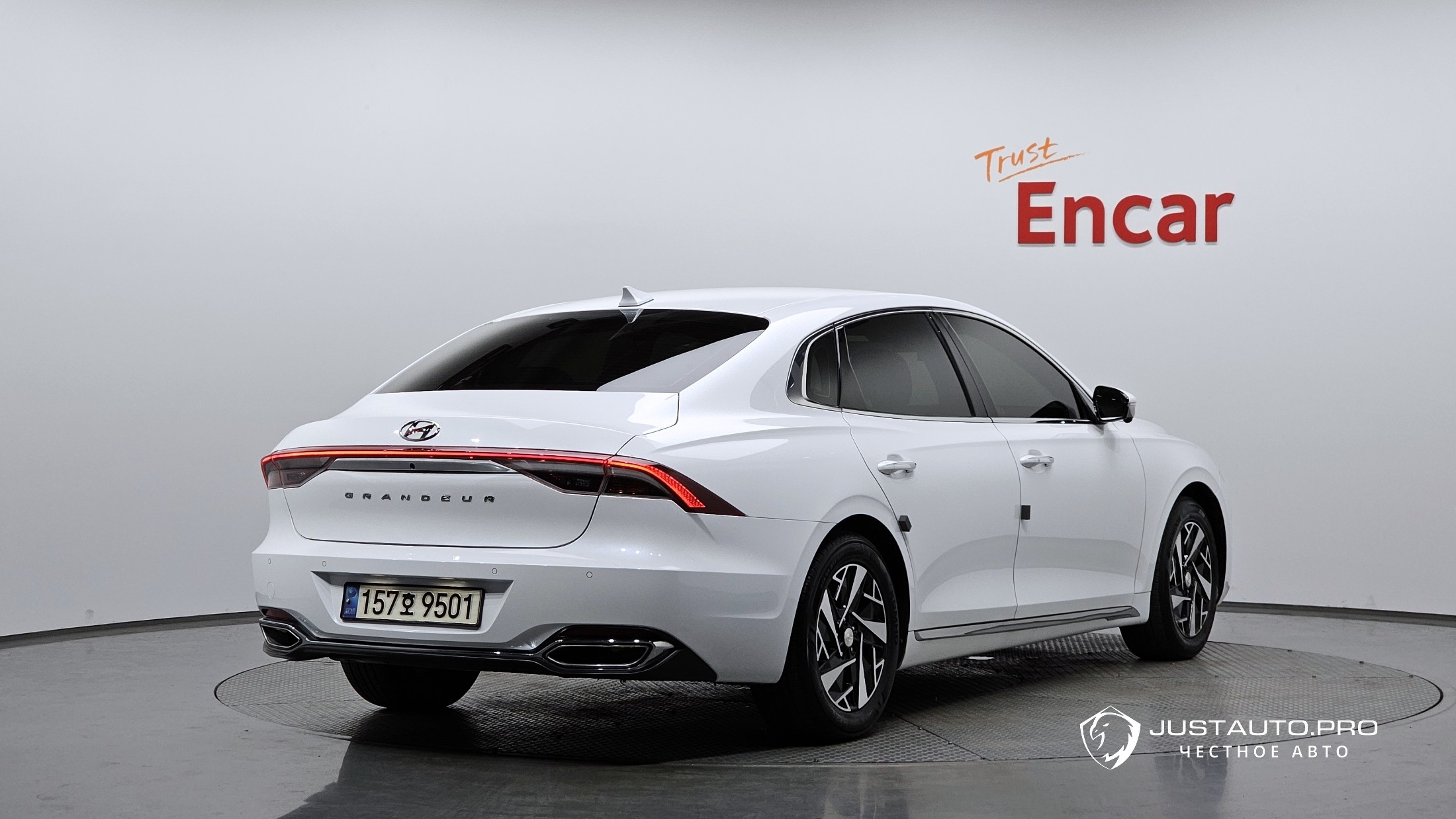 Автомобиль Hyundai Grandeur