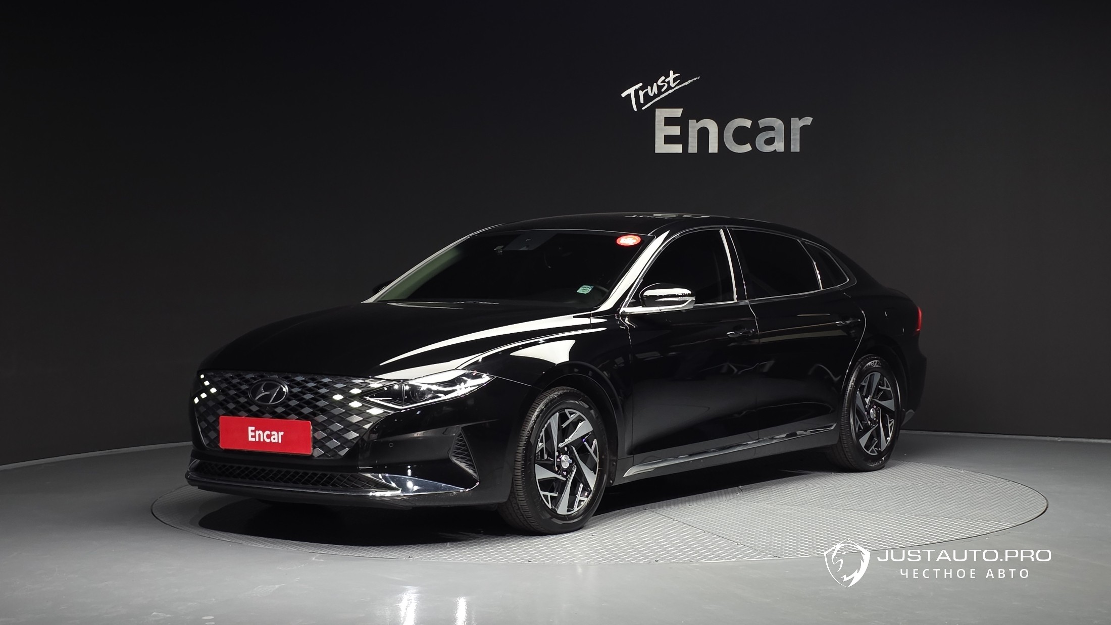 Автомобиль Hyundai Grandeur