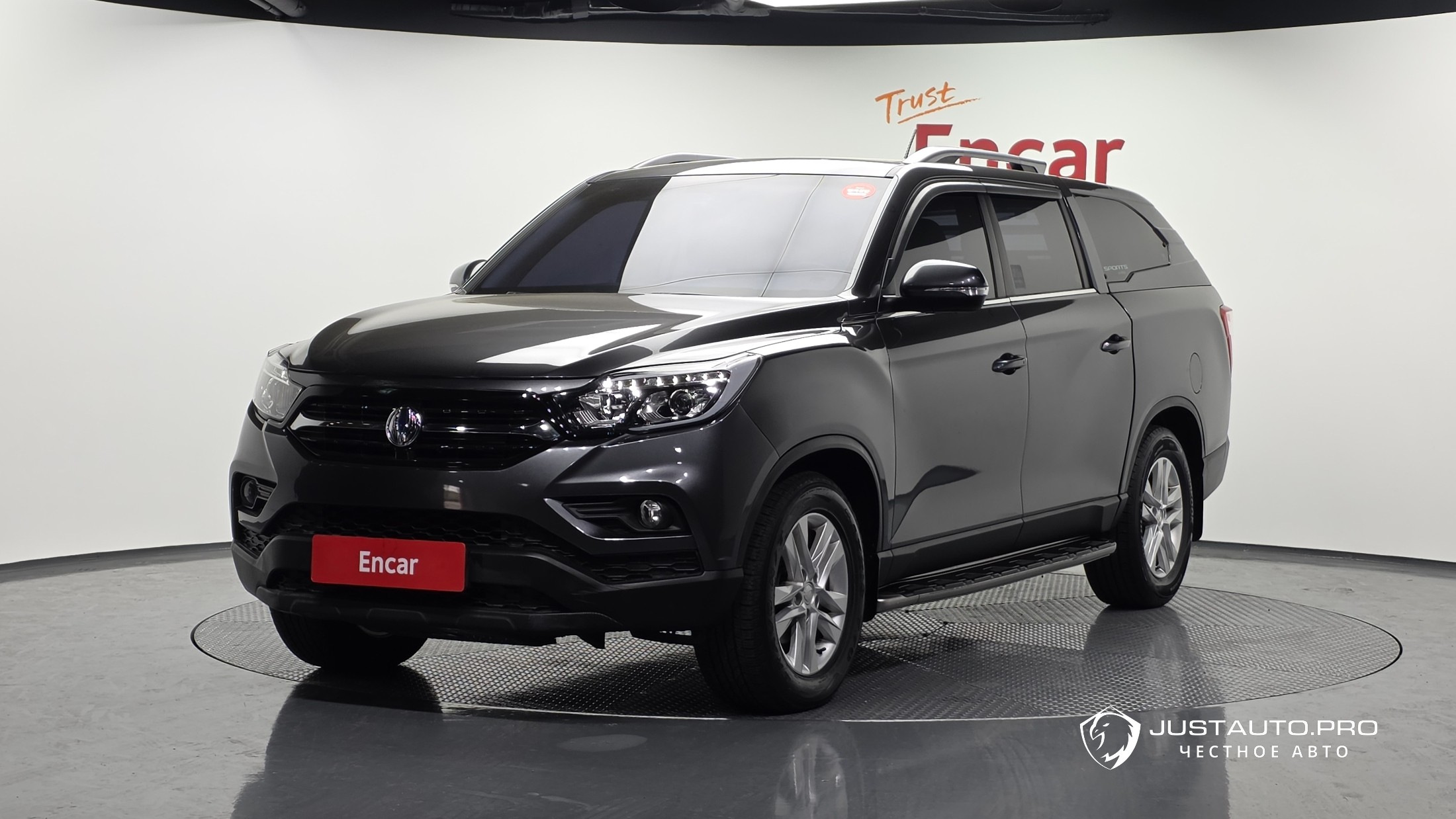 Автомобиль KG_Mobility_Ssangyong Rexton