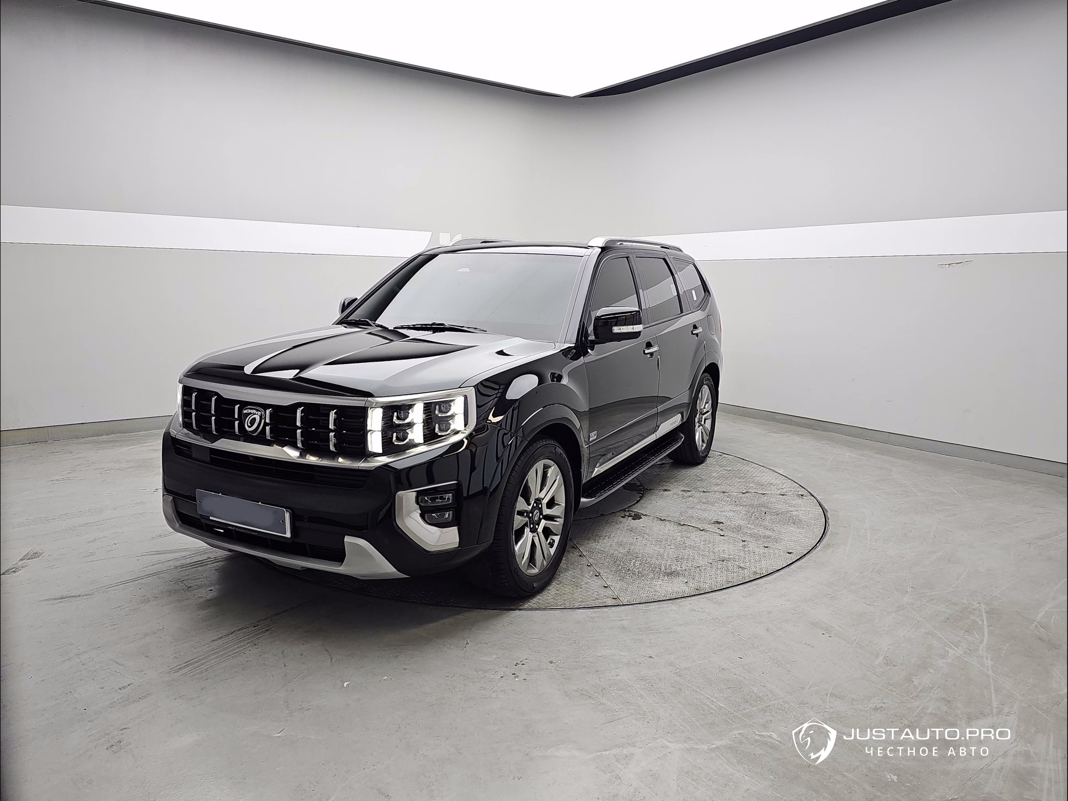 Автомобиль Kia Mohave