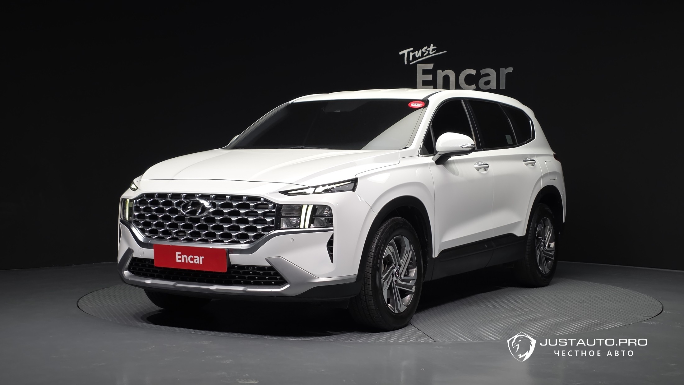 Автомобиль Hyundai Santafe