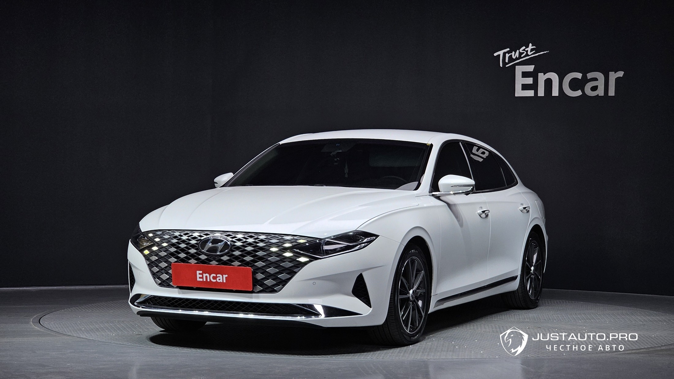 Автомобиль Hyundai Grandeur