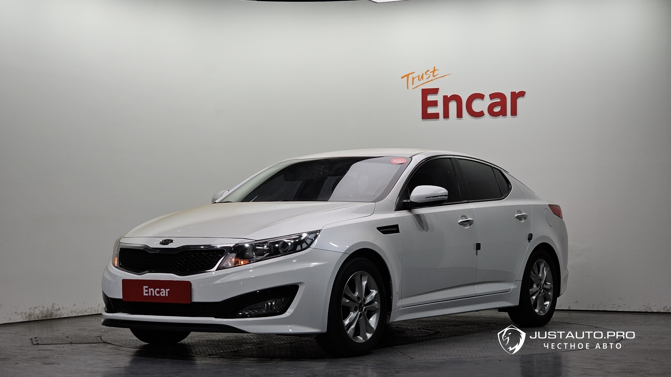 Автомобиль Kia K5