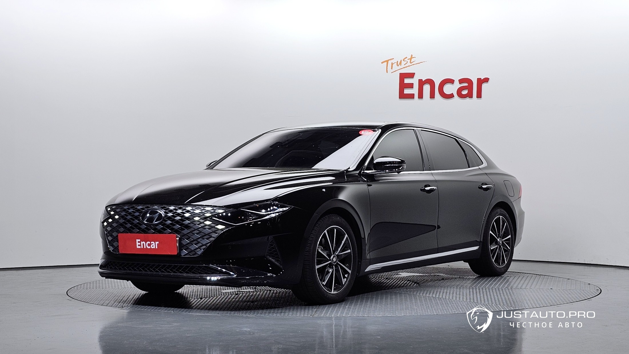 Автомобиль Hyundai Grandeur