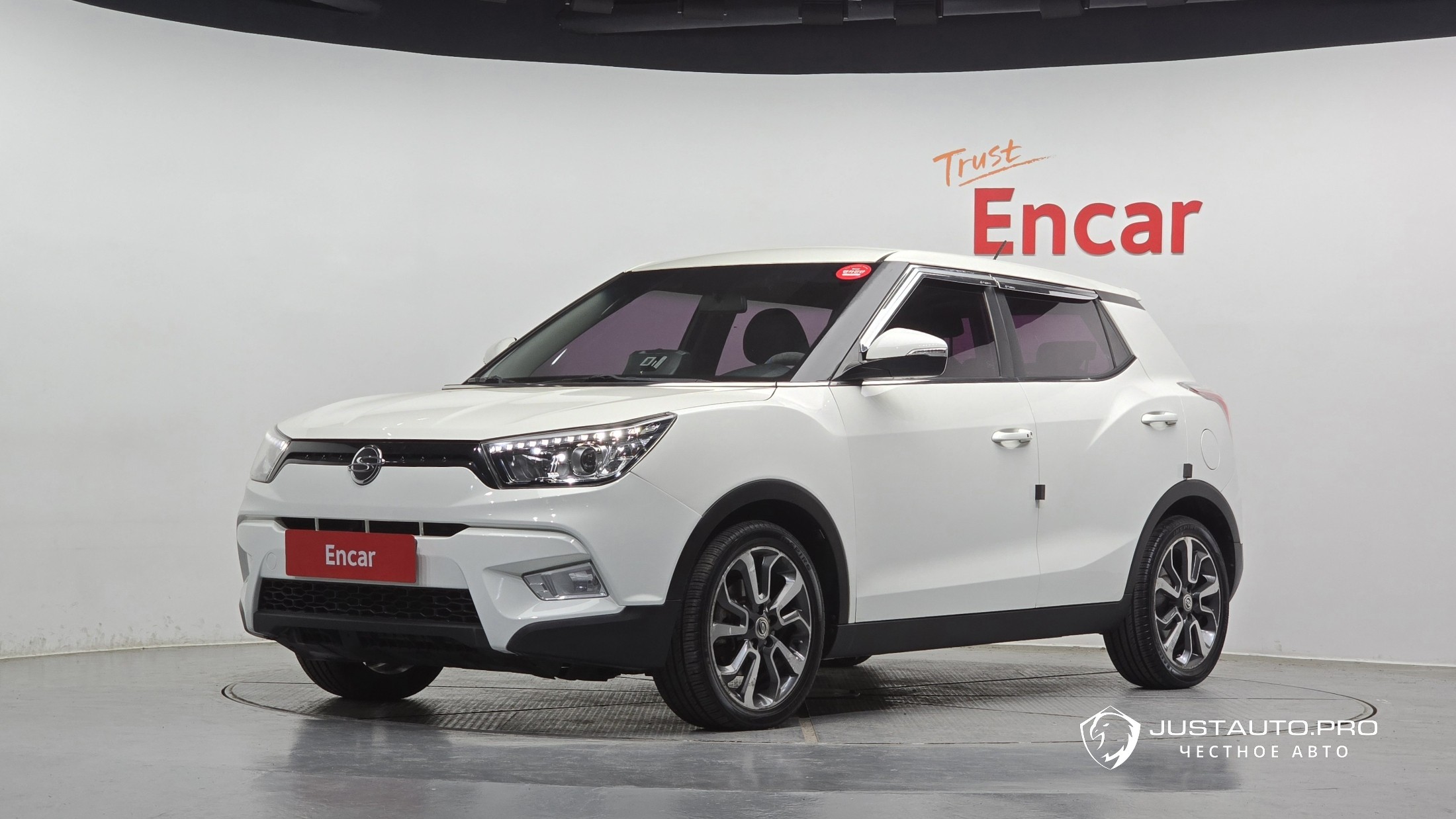 Автомобиль KG_Mobility_Ssangyong TIBOLI