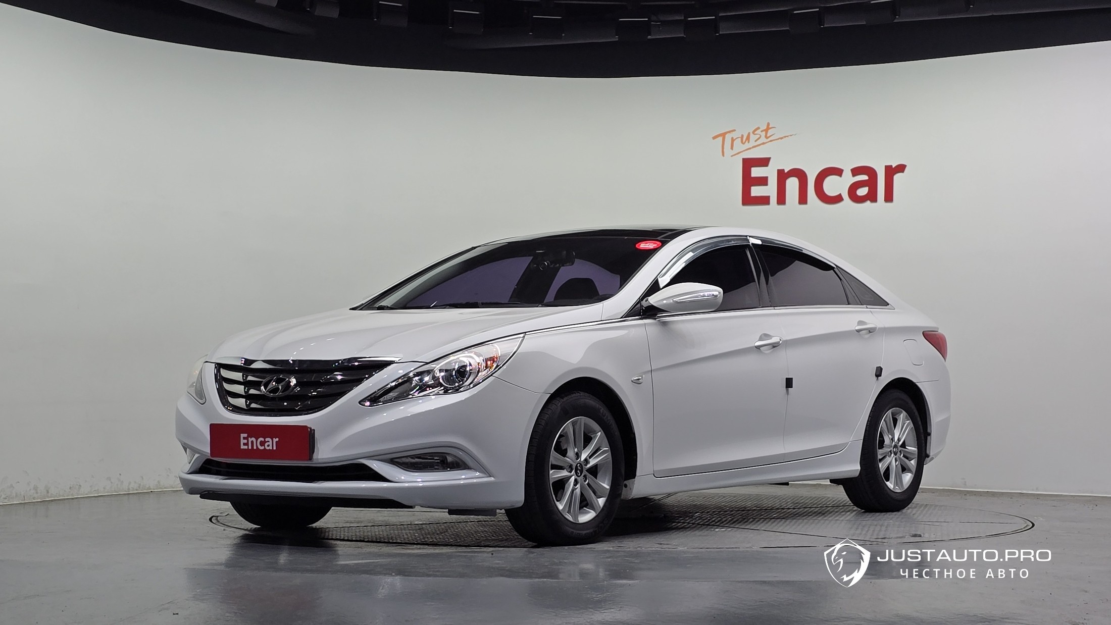 Автомобиль Hyundai Sonata