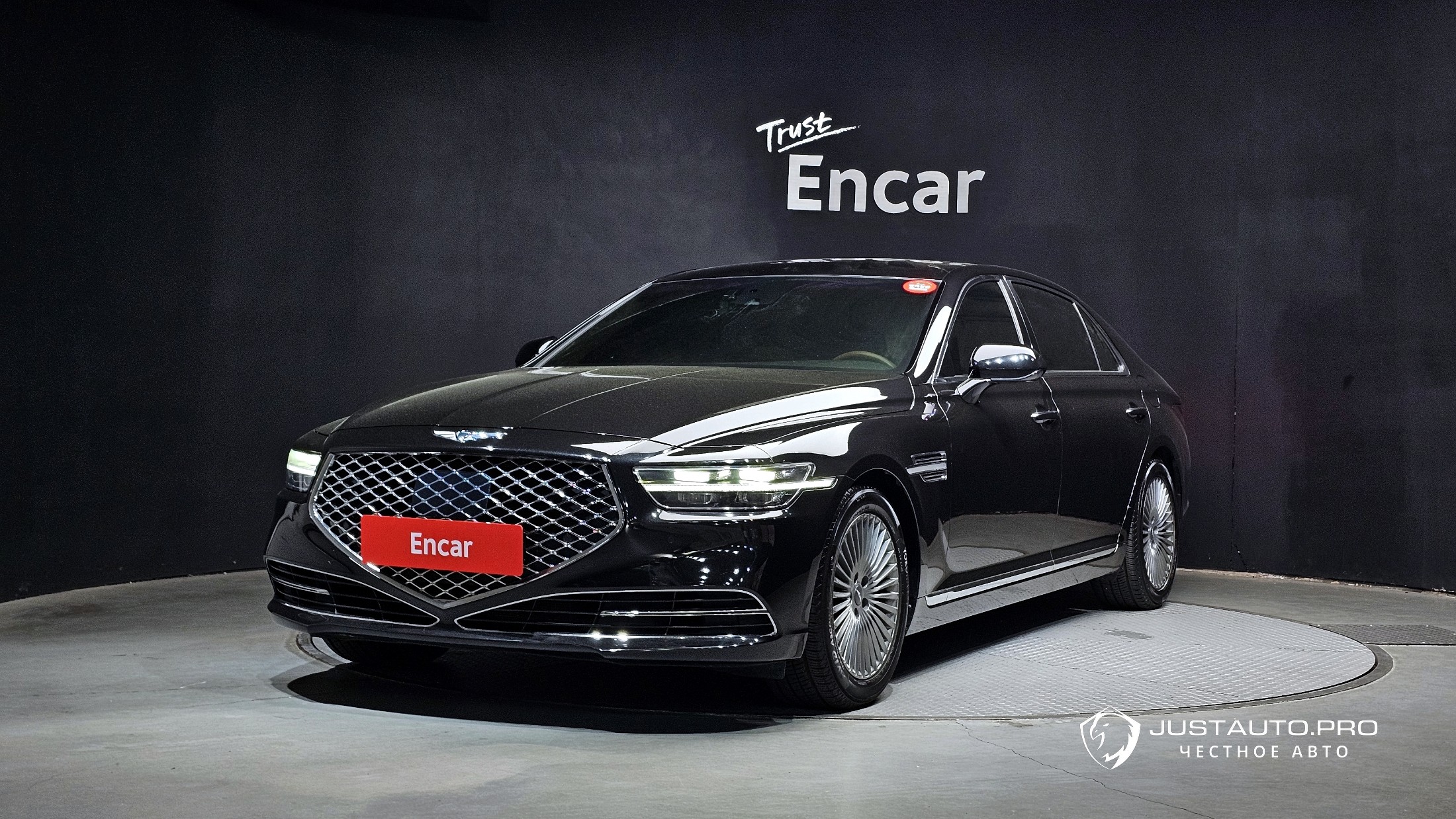 Автомобиль Genesis G90