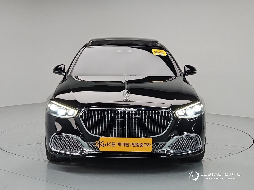 Автомобиль Mercedes-Benz S-Class