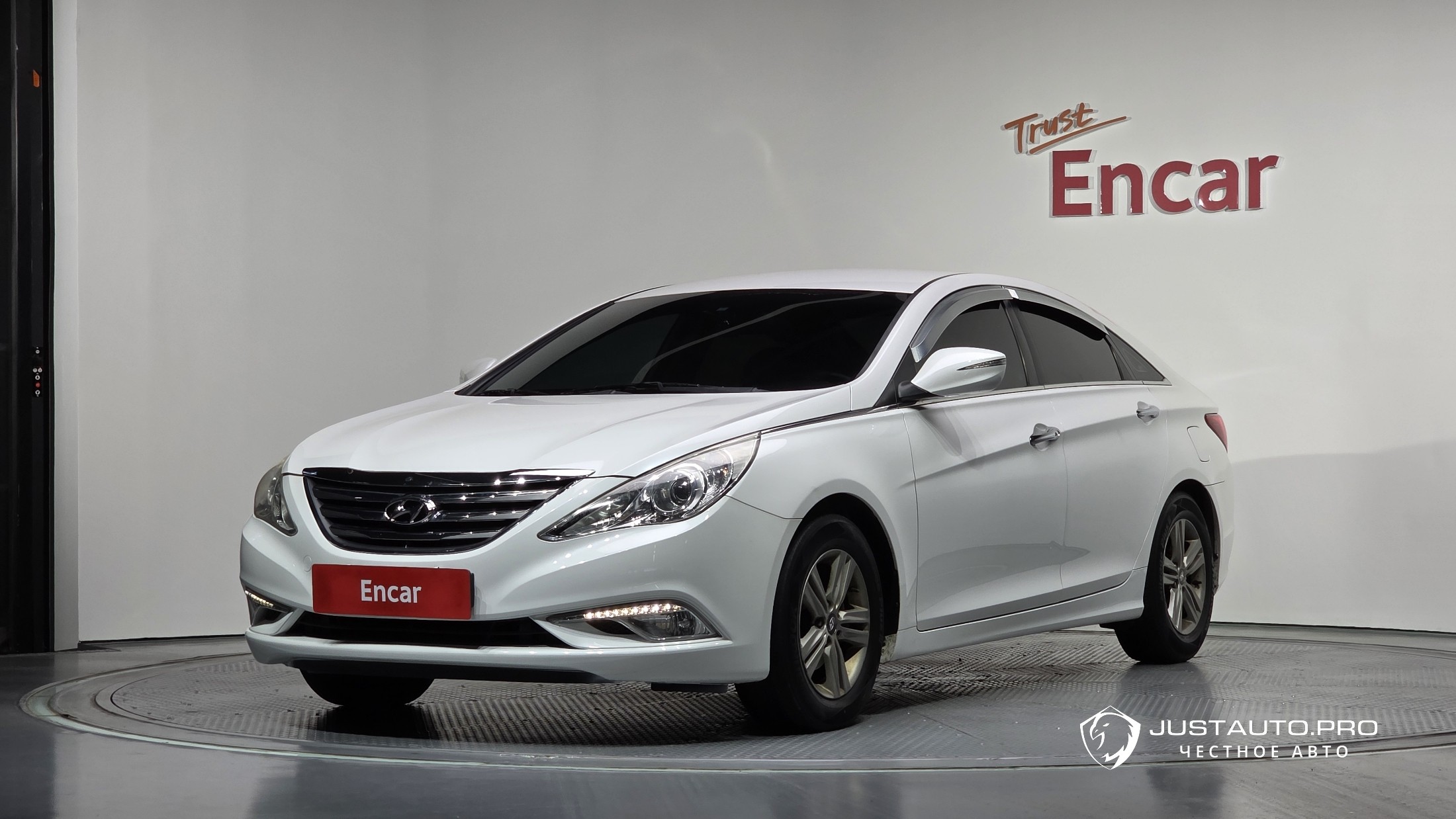 Автомобиль Hyundai Sonata